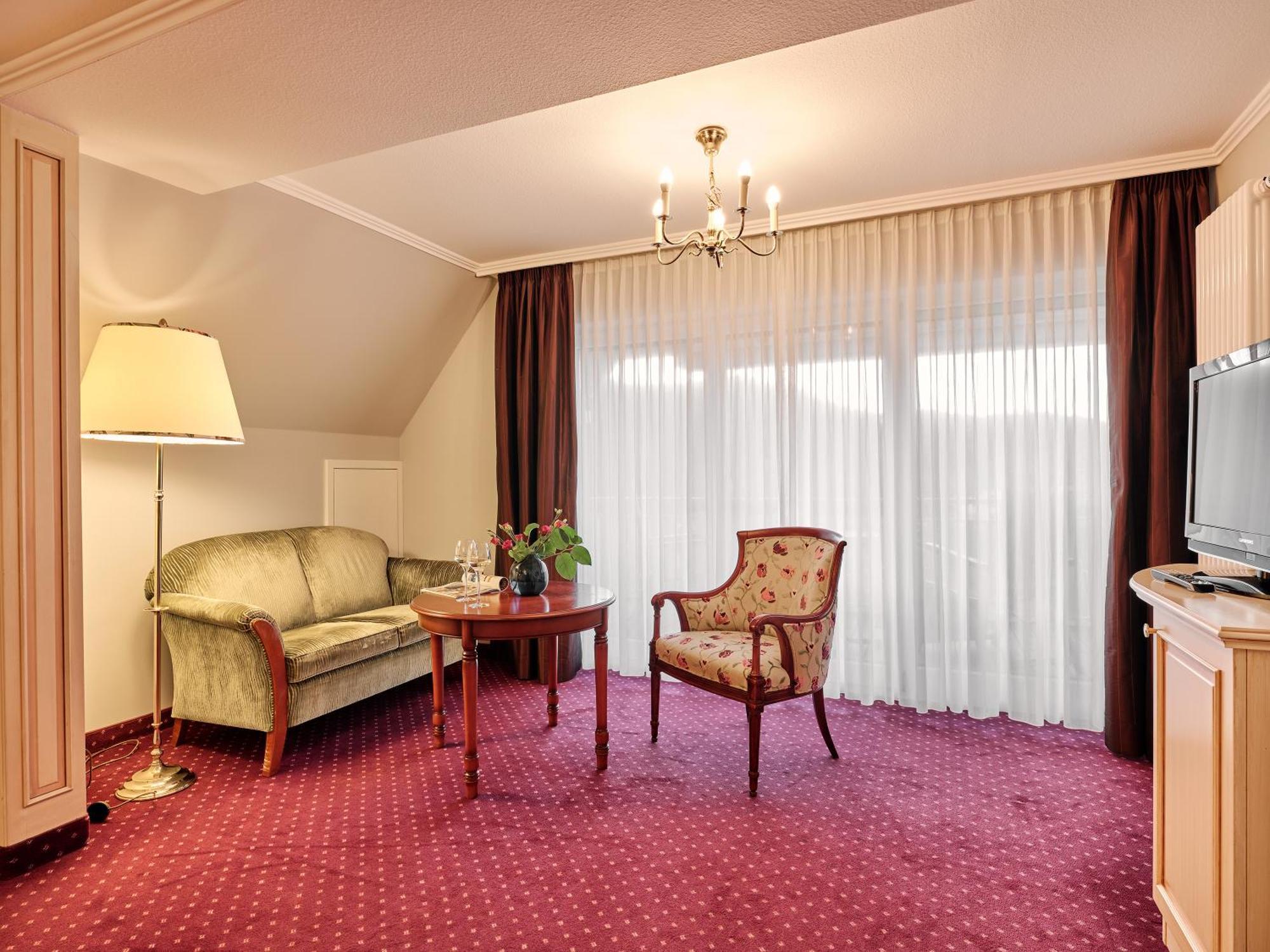 Superior King Room