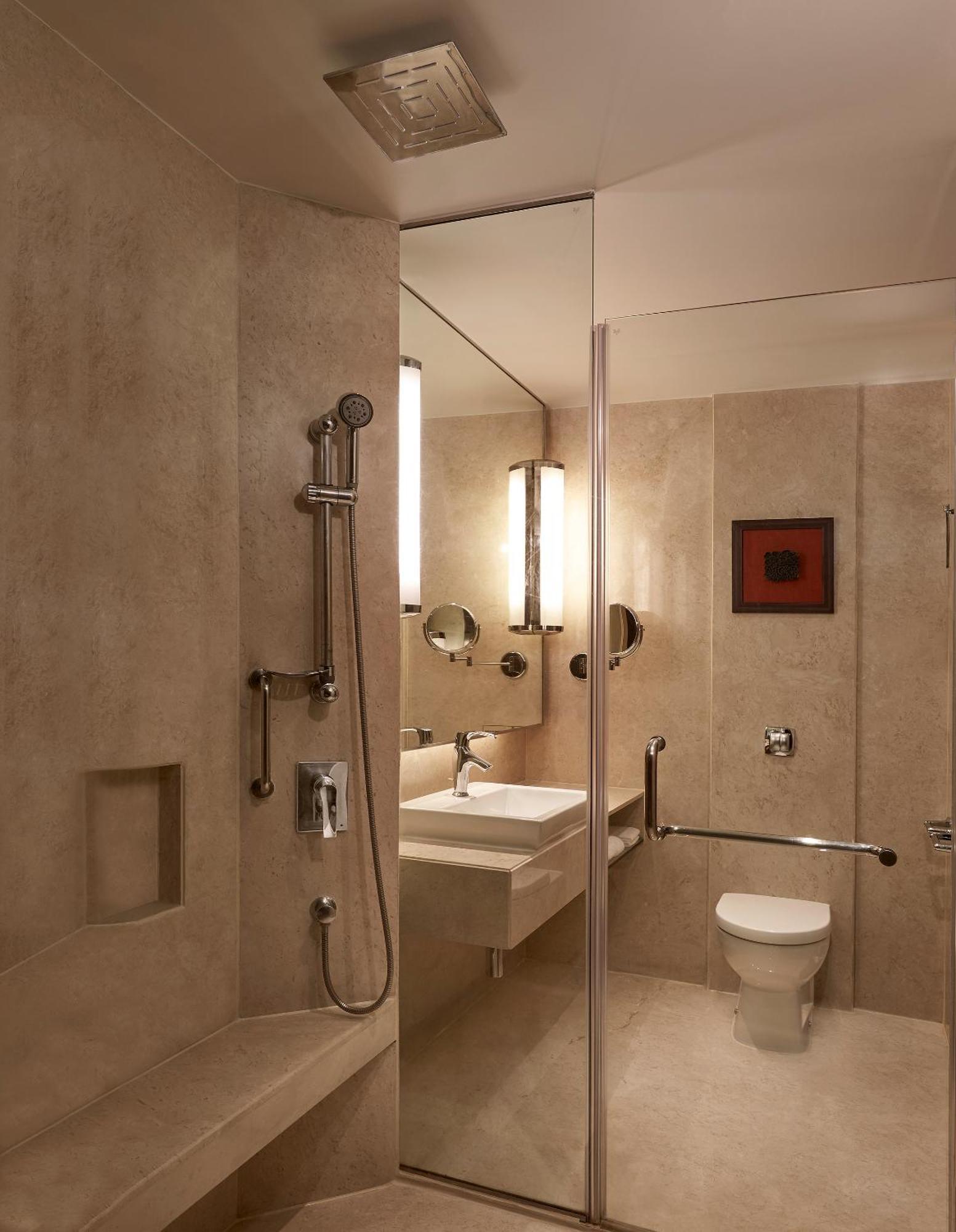 Deluxe King Room City View on Spa on Laundry,1742665782:JPEG