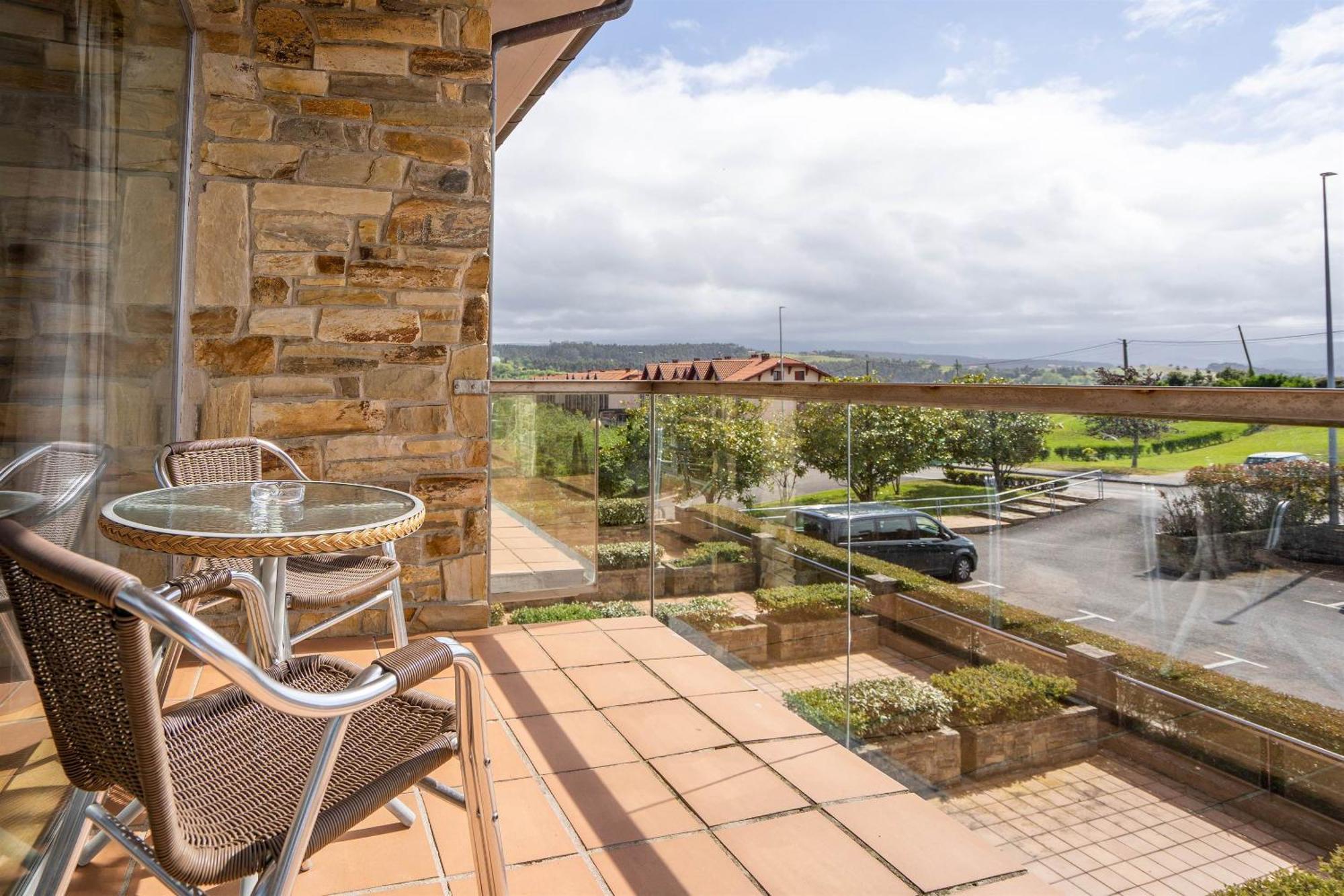 Triple Room Balcony