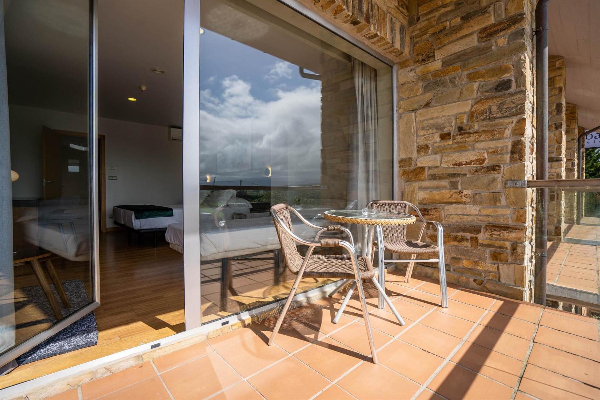 Triple Room Balcony