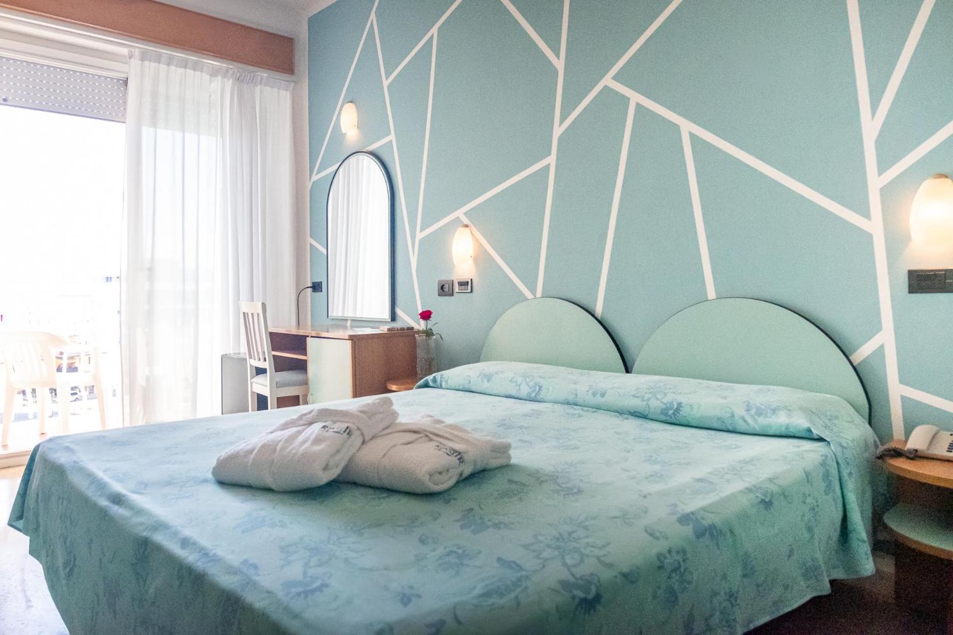 Standard Quadruple Room,1559498836:JPEG