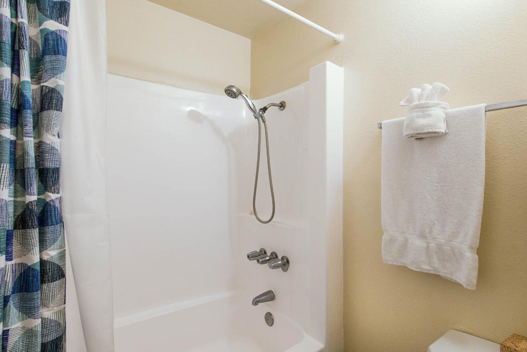 2 Bedroom Condominium #1101,1559382610:JPEG