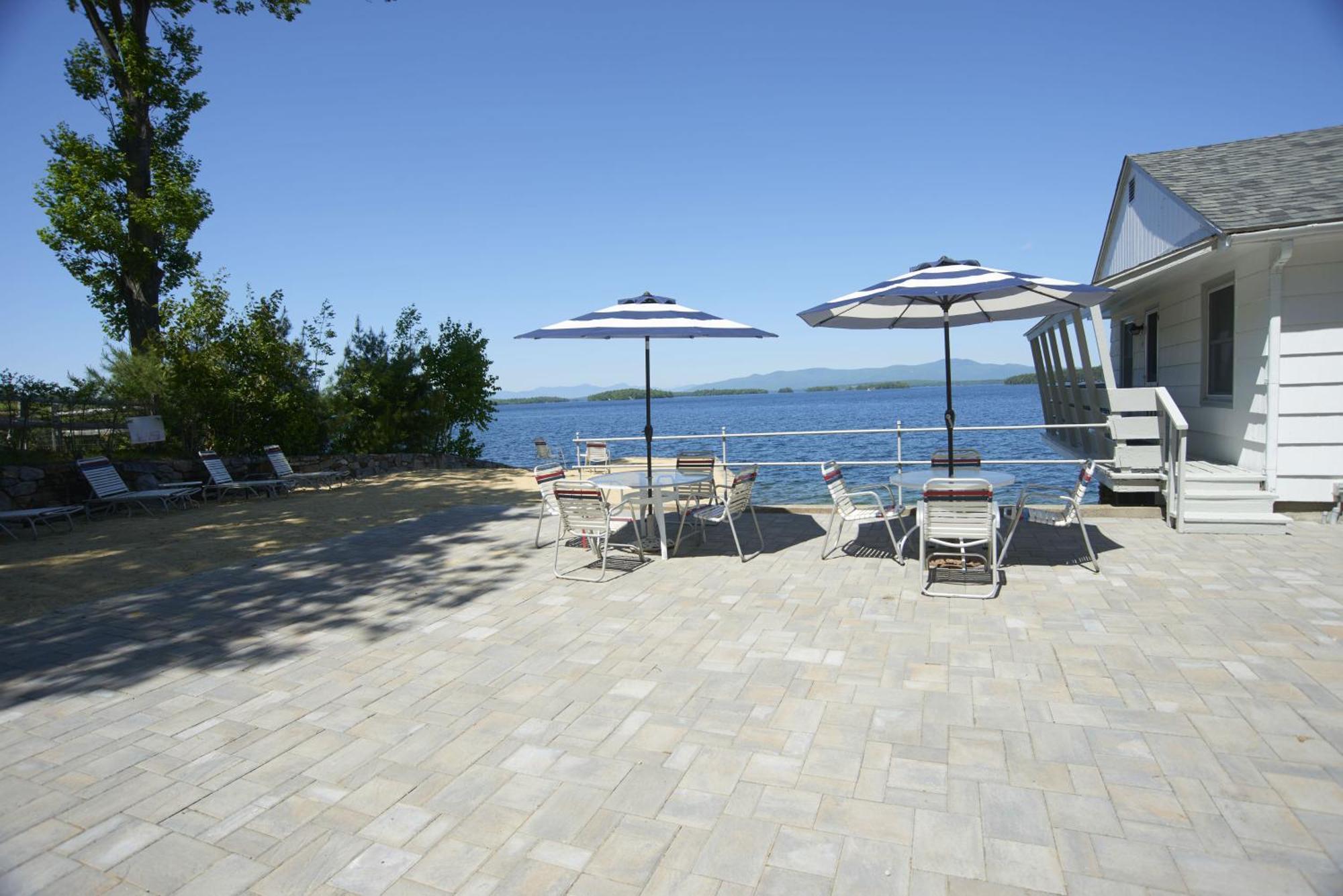 Suite Lakefront View