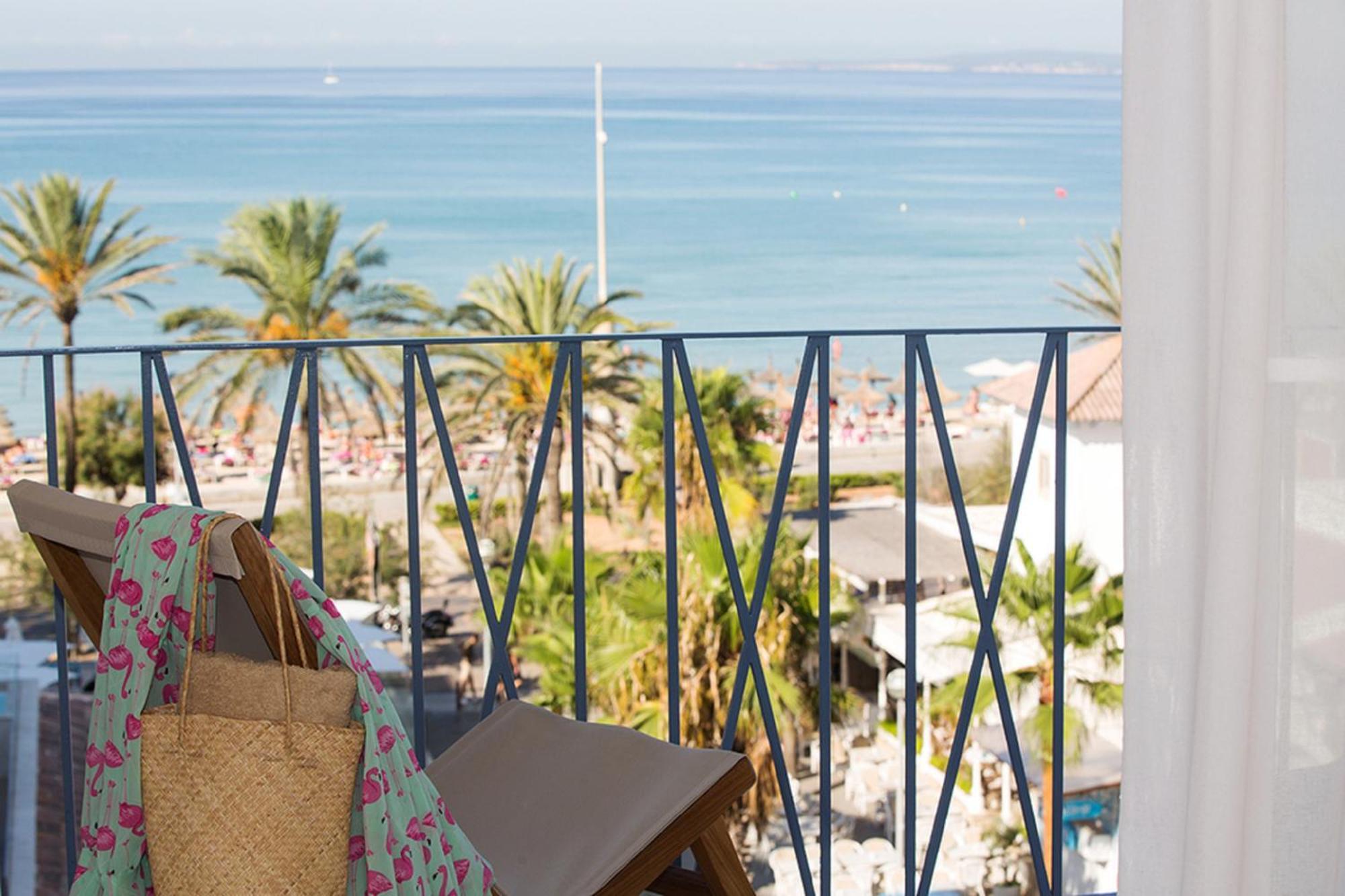 Superior Double Room direct Sea View 2 Beds
