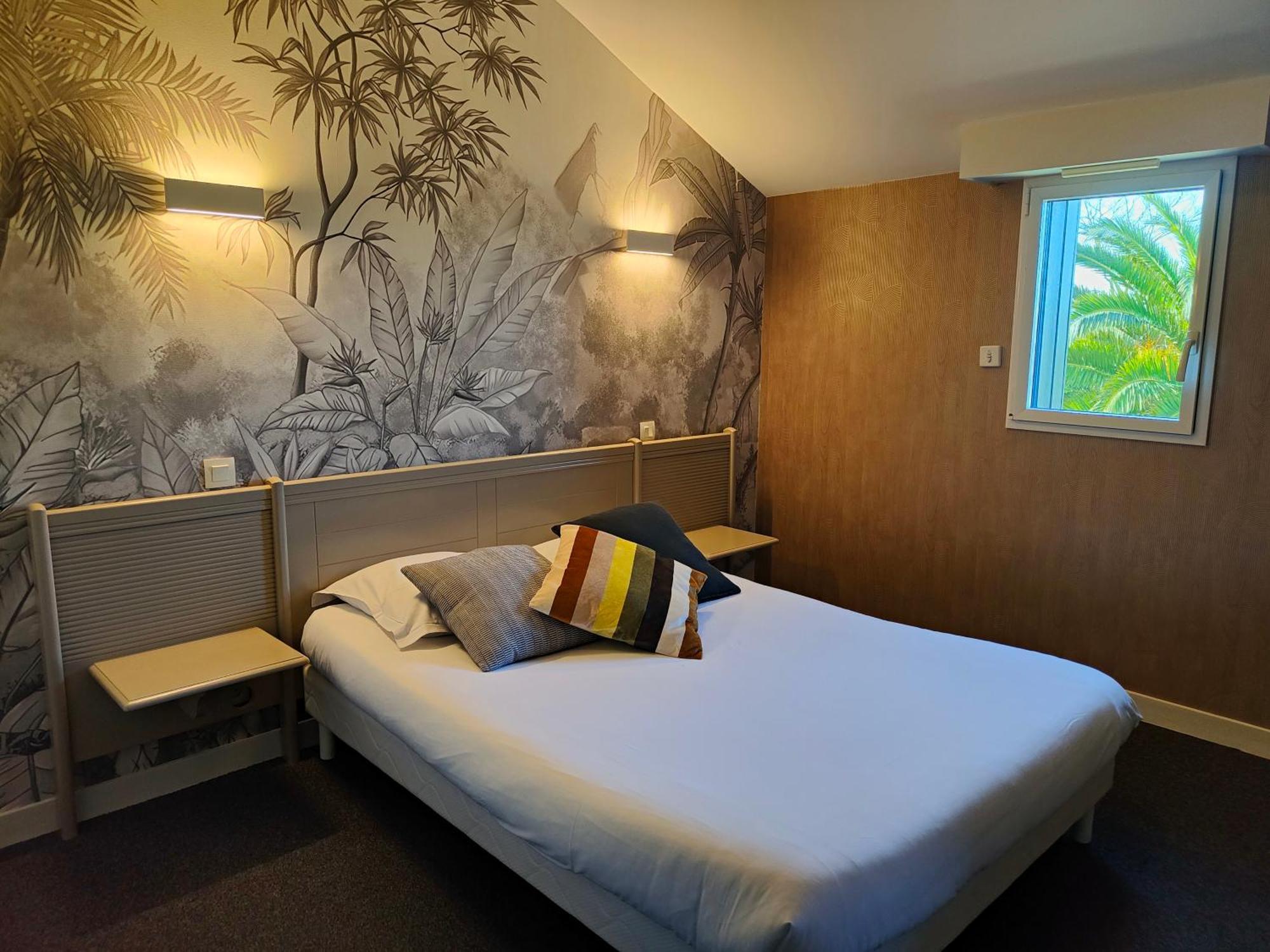 Double Room,1559692906:JPEG