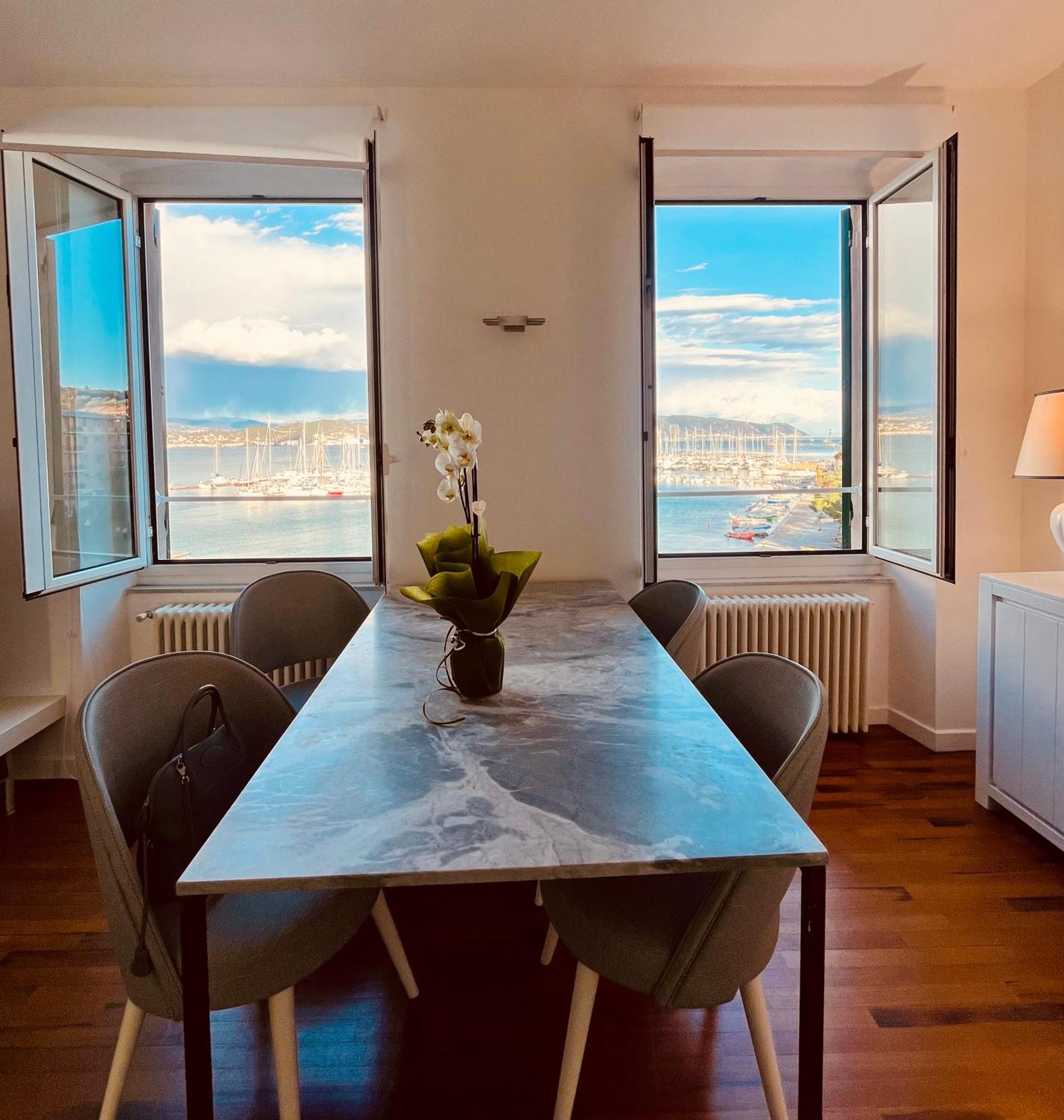 Apartment Sea View