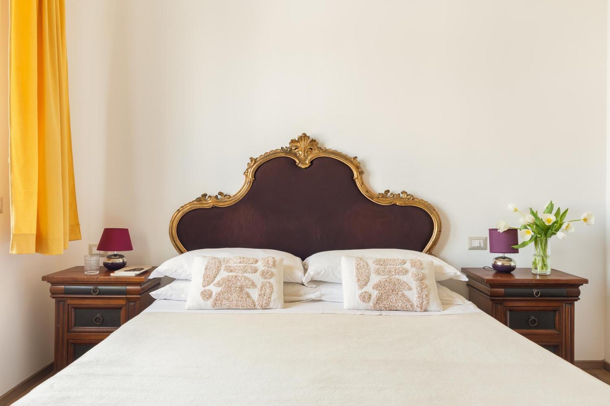 Deluxe Double Room Side Sea View