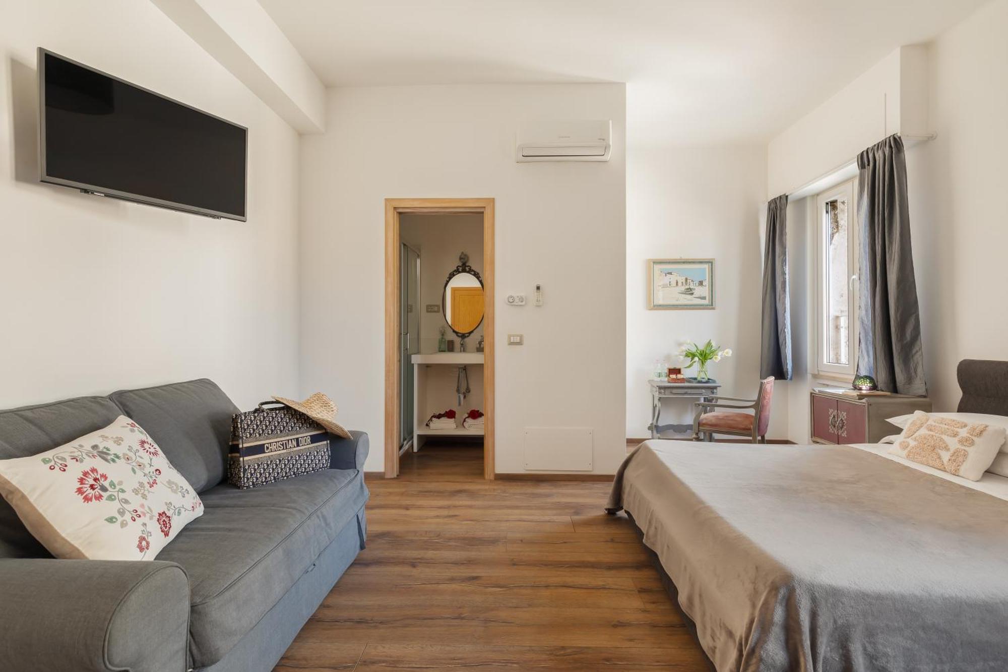 Deluxe Junior Suite
