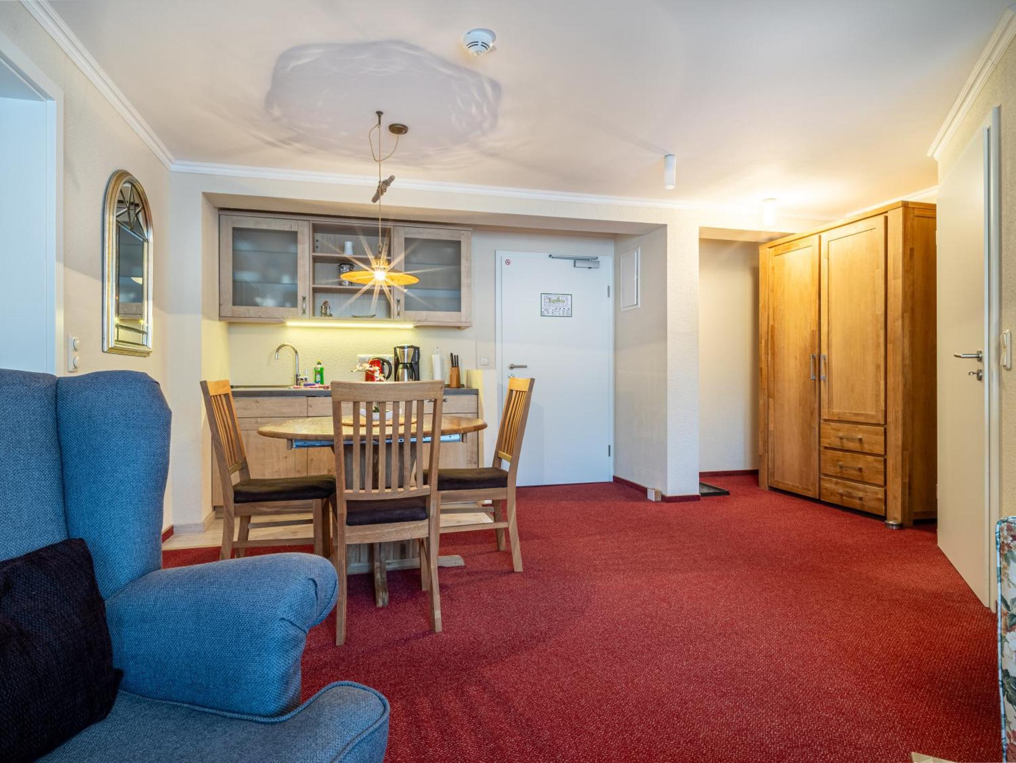 One-Bedroom Suite
