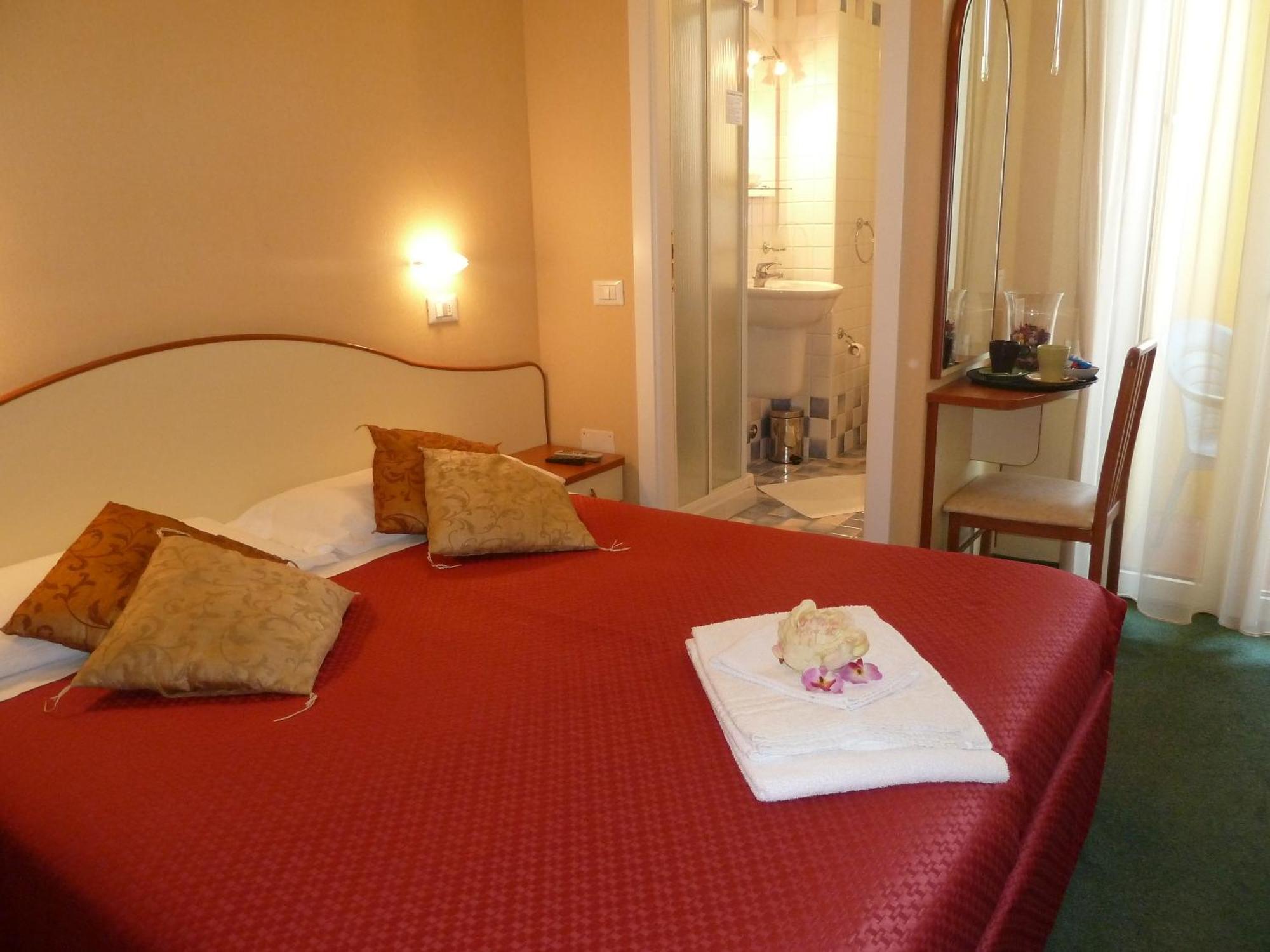 Double Room Partial Sea View