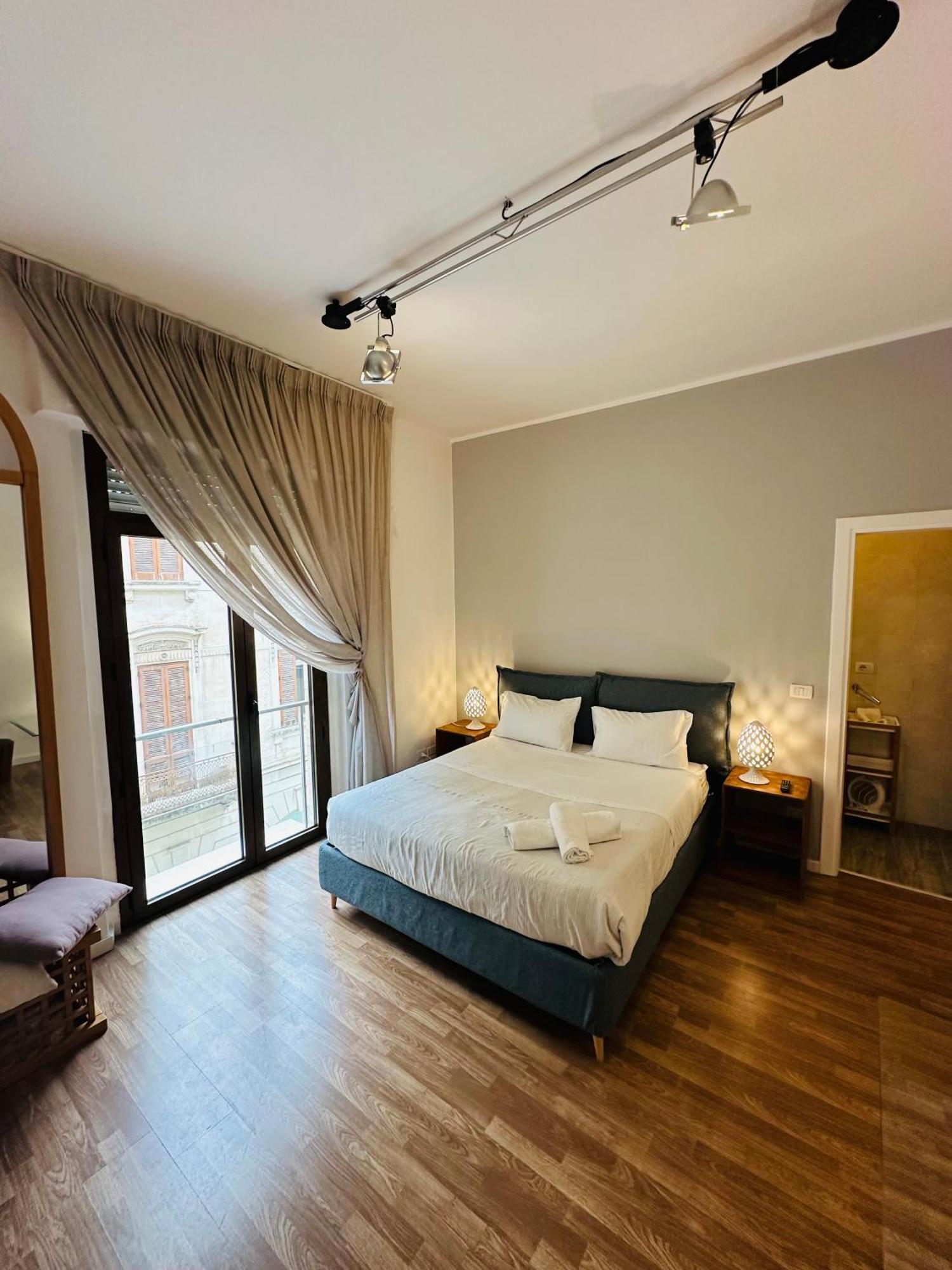 Double Room Private Bathroom
