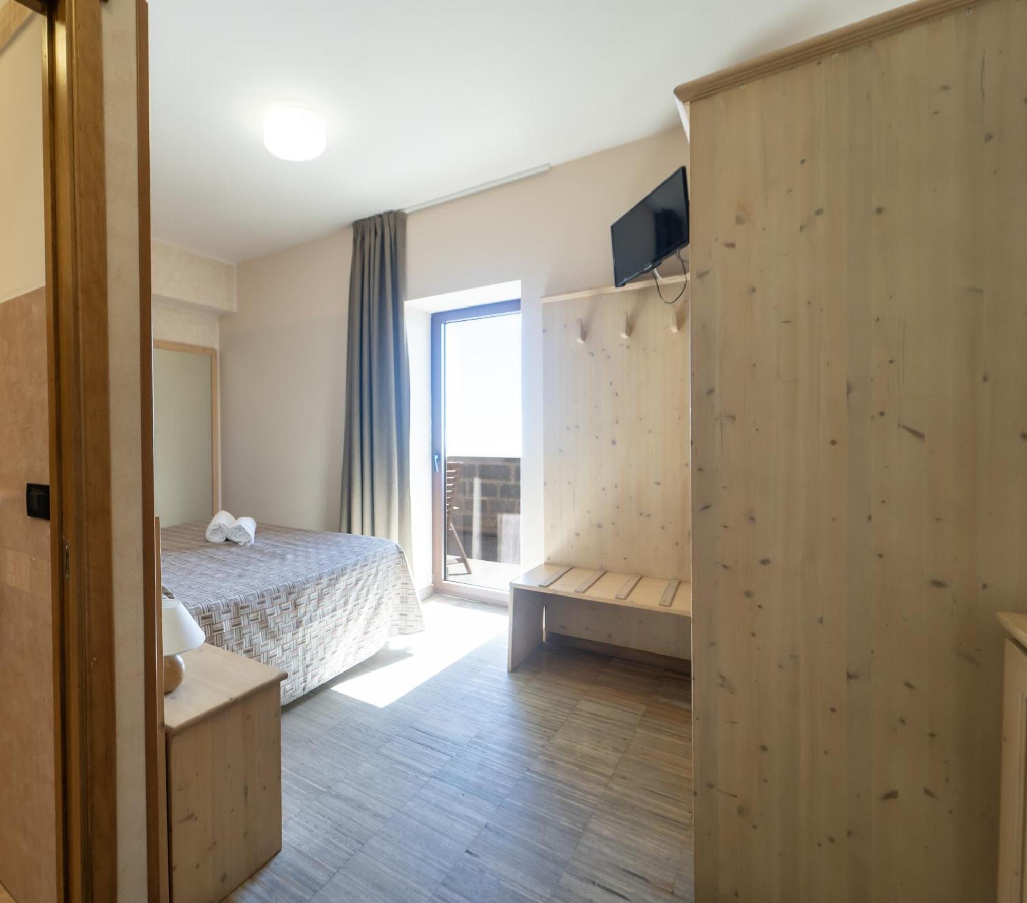 Double Room Terrace,1562938861:JPEG