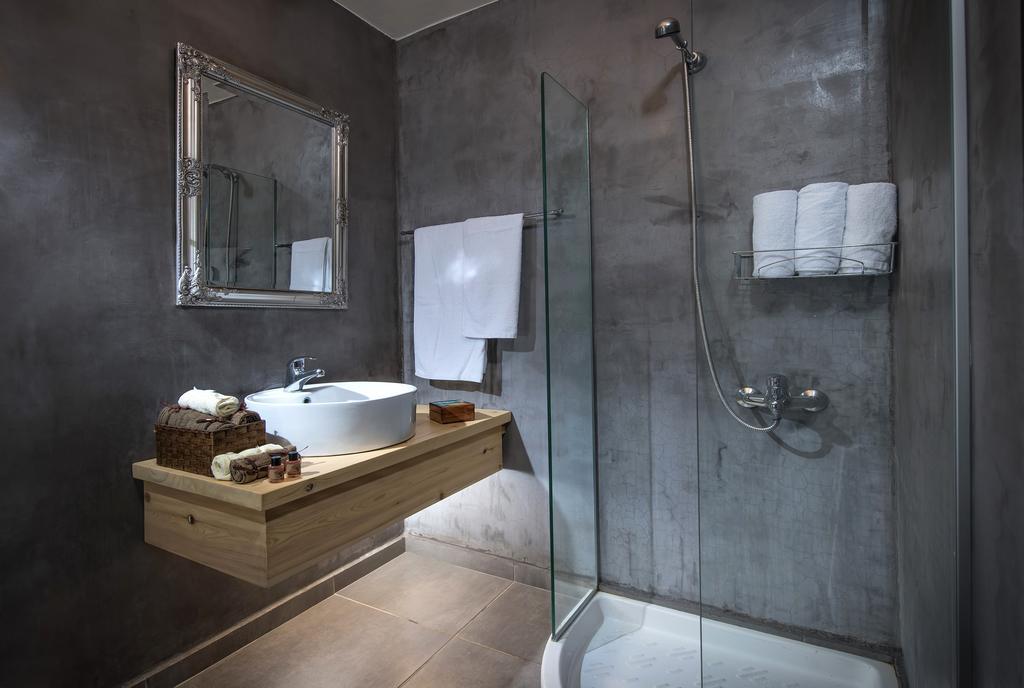 Standard Suite