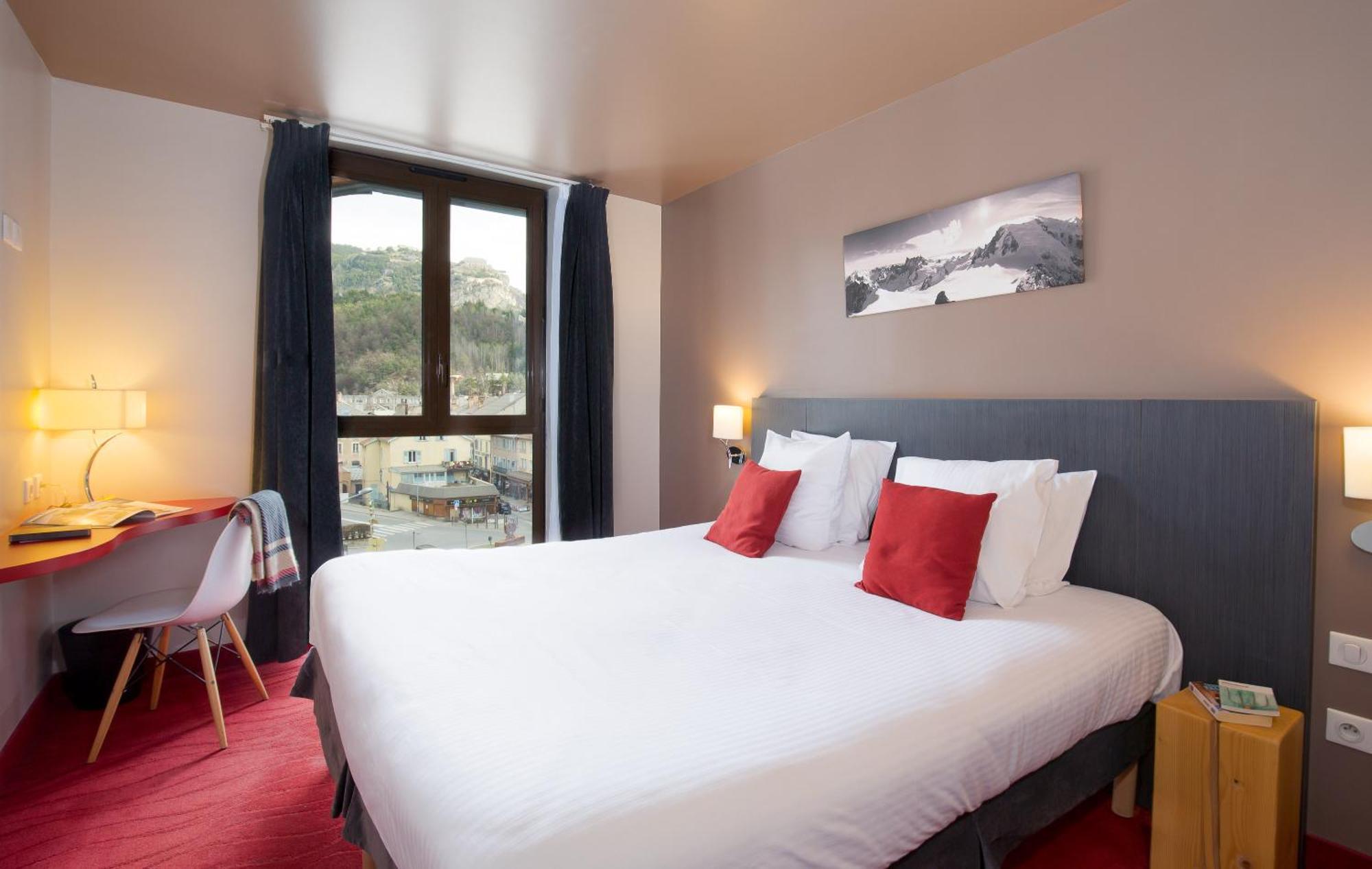 Superior Double Room,1273927450:JPEG