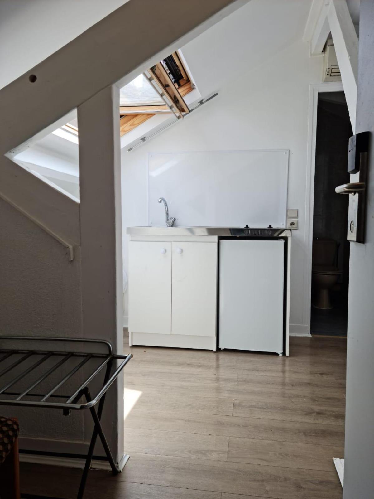 Standard Triple Studio