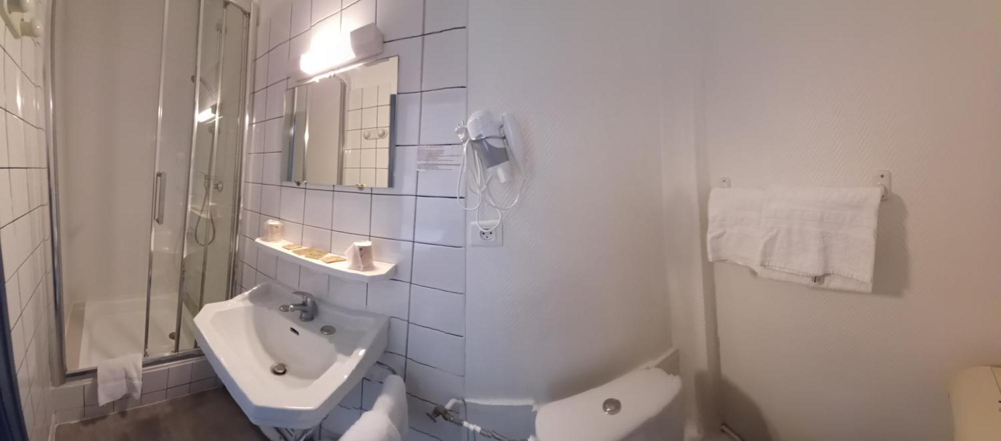 Double Room,1563410821:JPEG