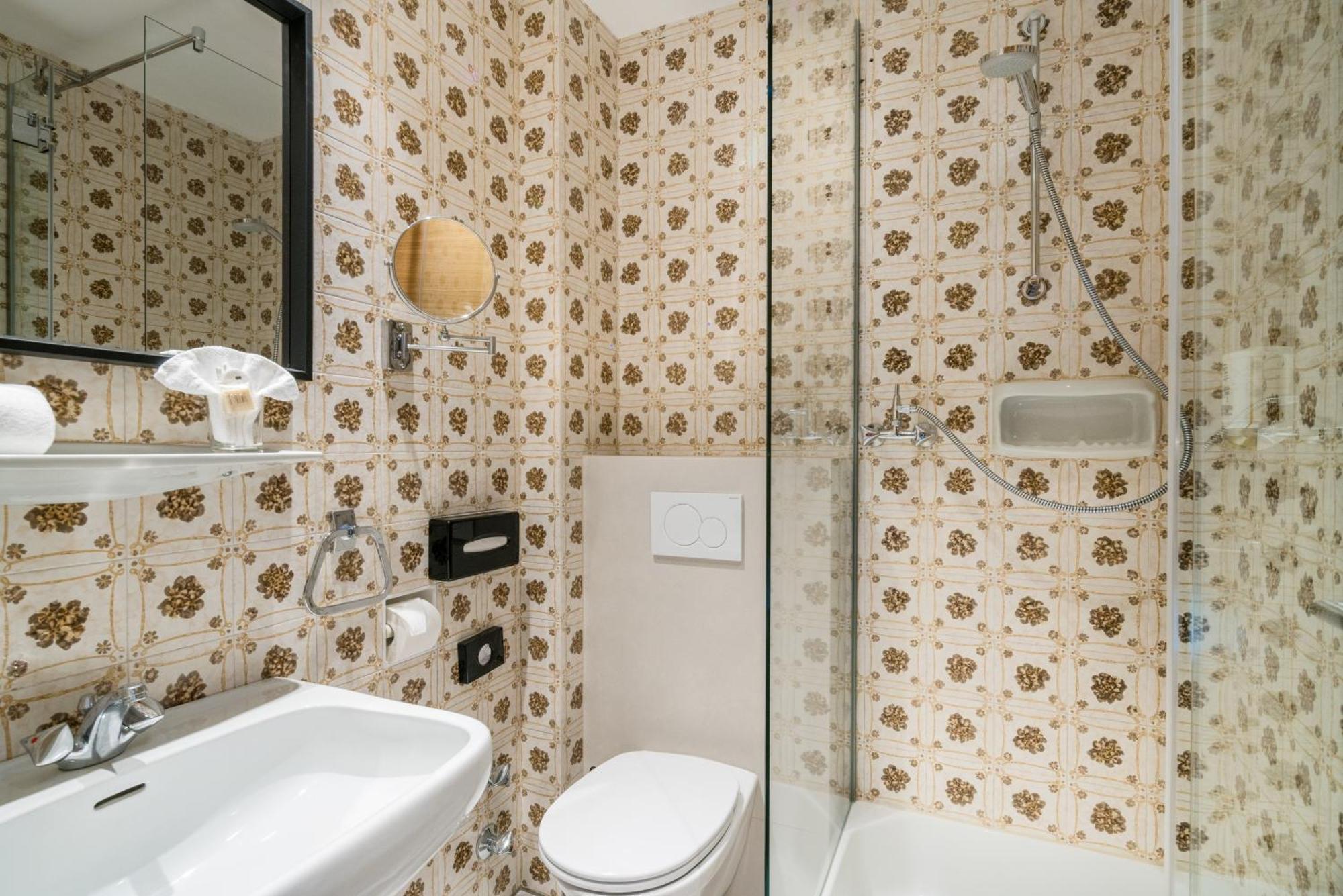 Small Double Room