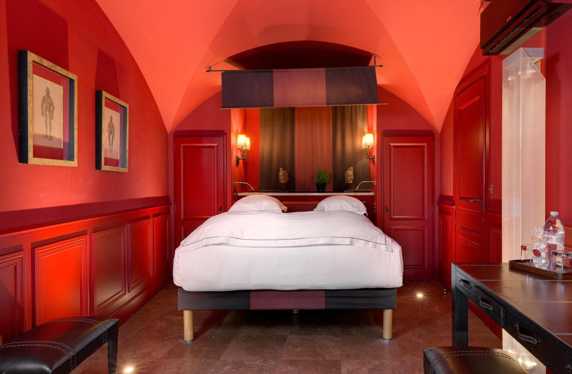 Deluxe Double Room,1565149849:JPEG