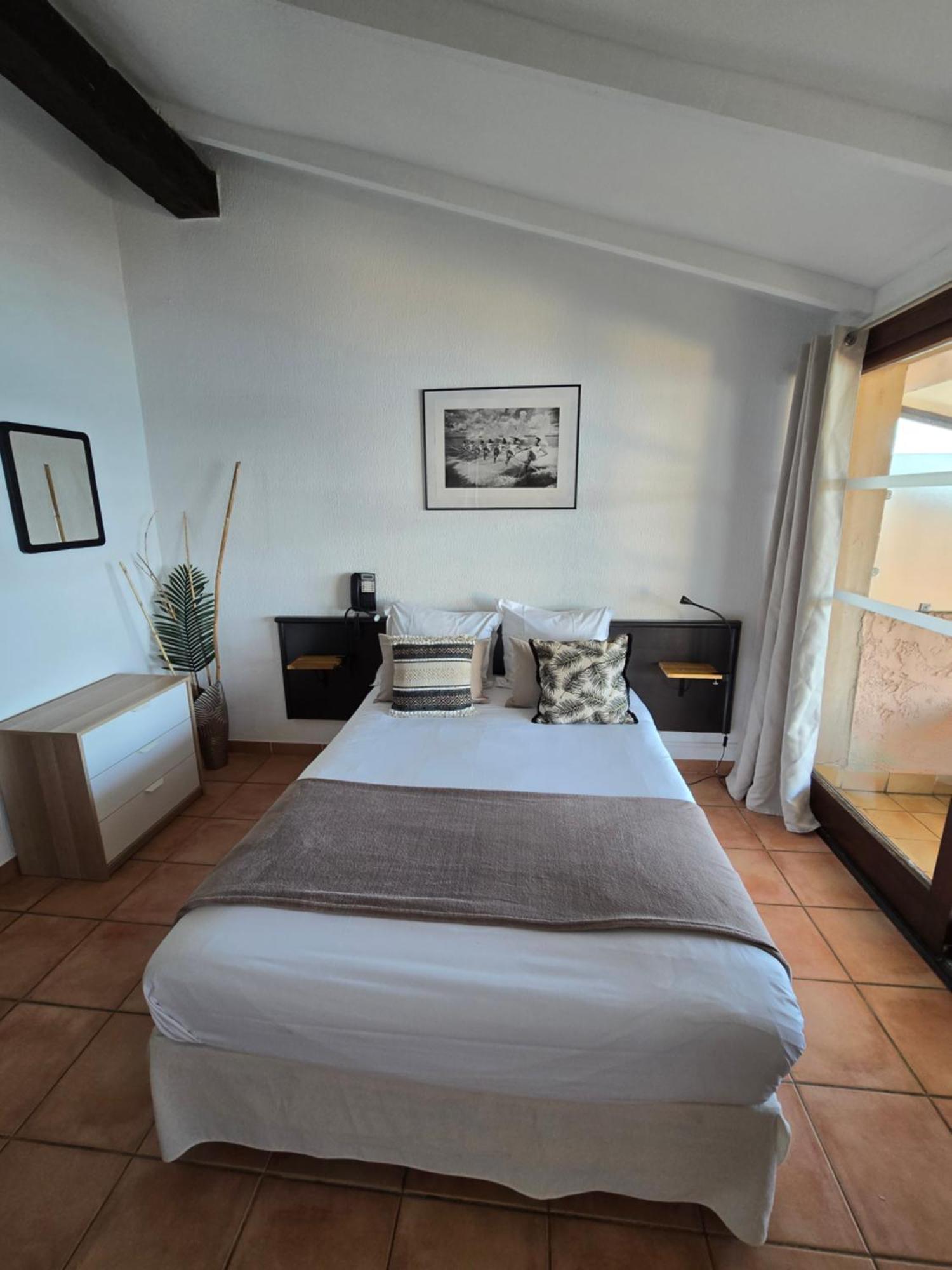 Triple Superior Room Terrace Sea View,1565151559:JPEG