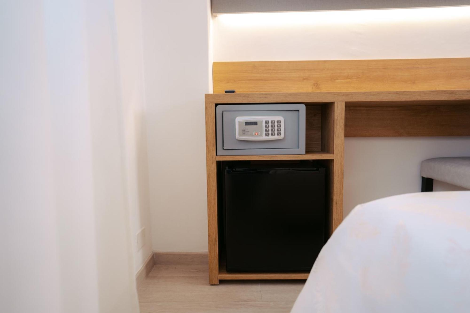 Standard Double or Twin Room,1565552866:JPEG