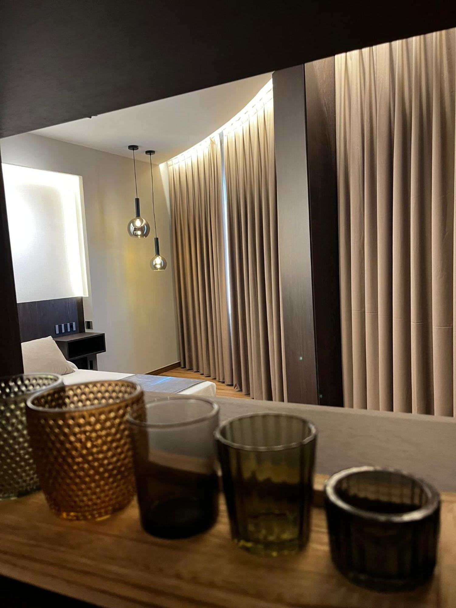 Presidential Suite,1565553208:JPEG