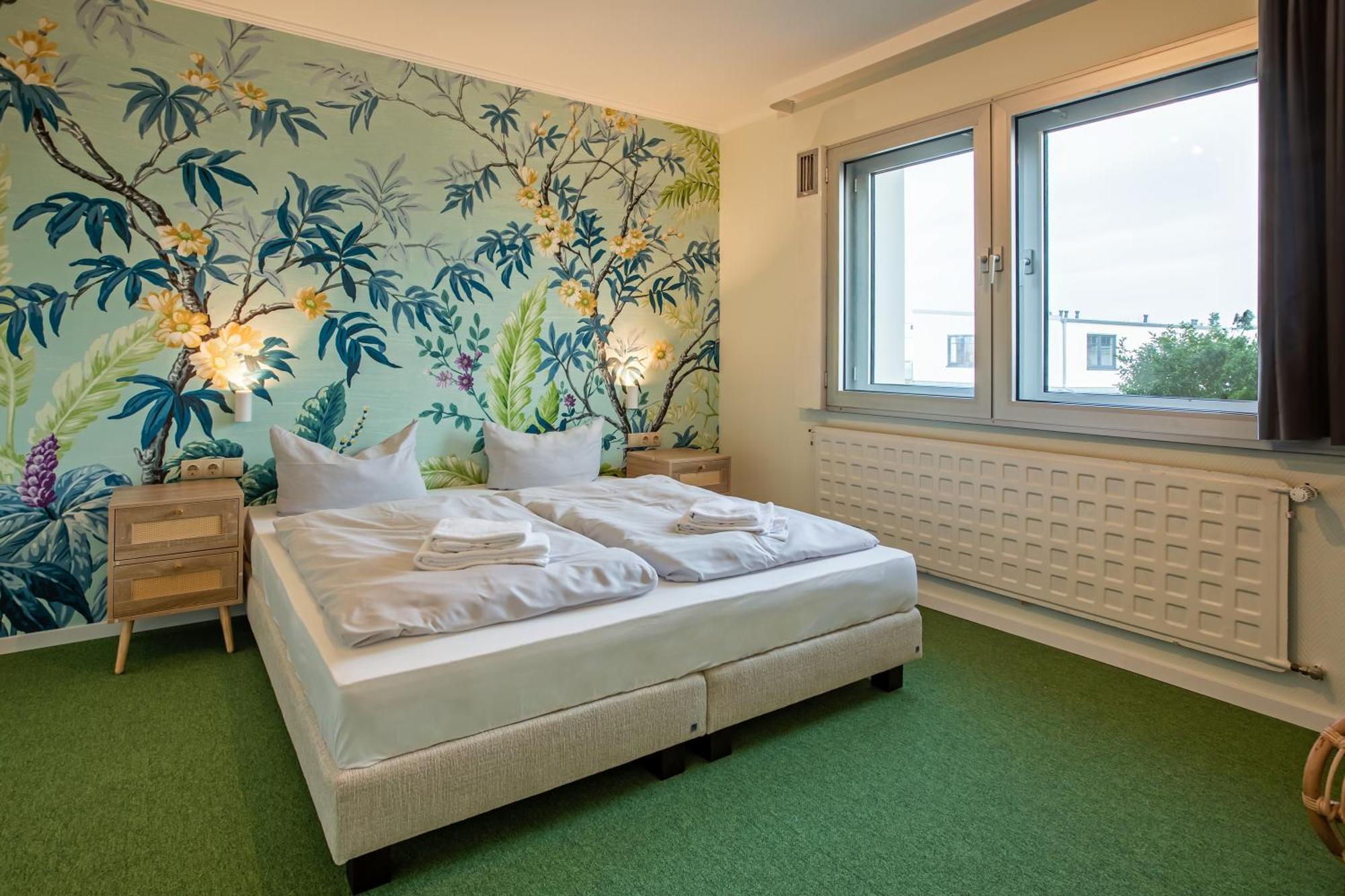 Large Double Room