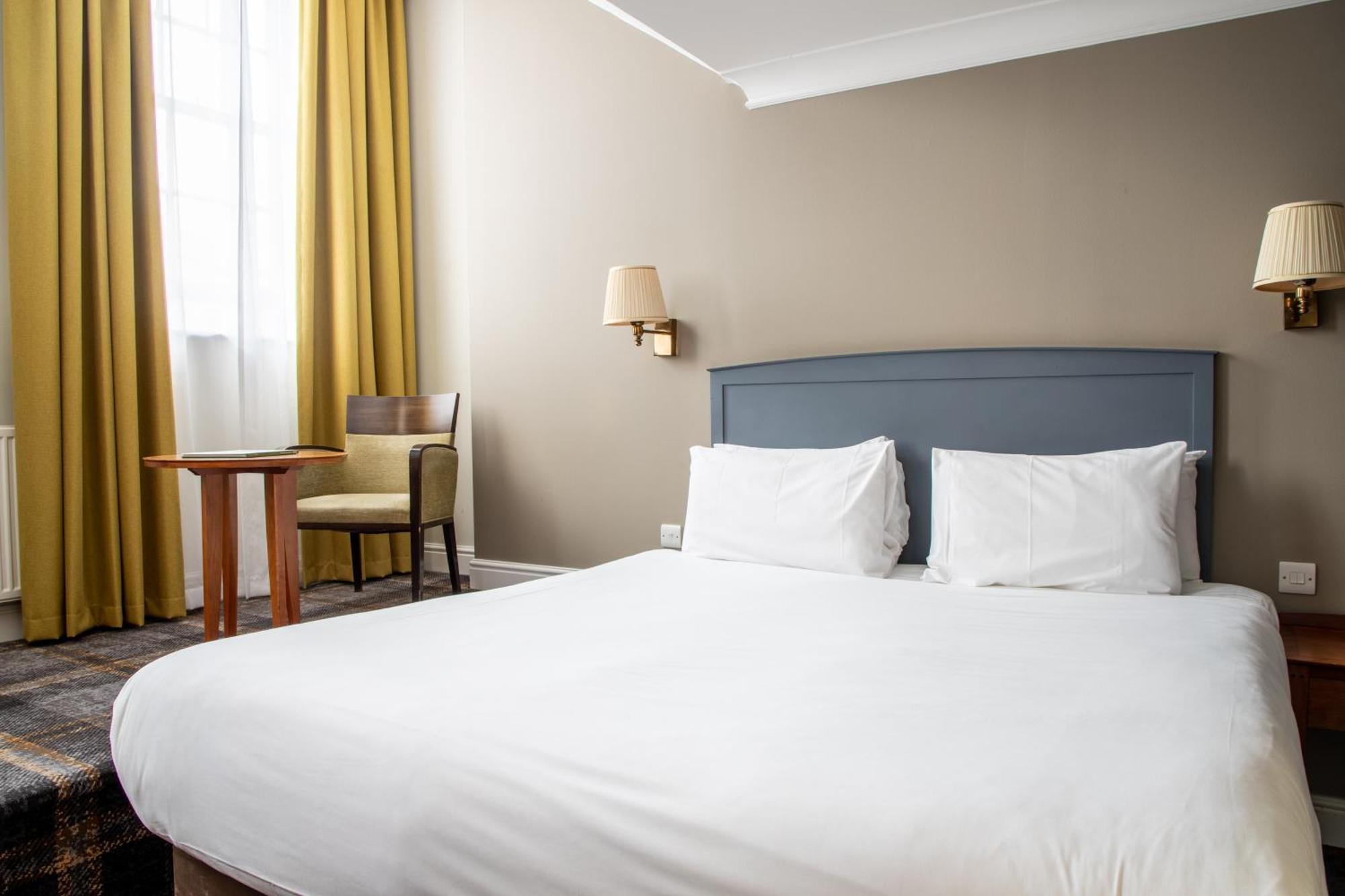 King Room,1382051519:JPEG