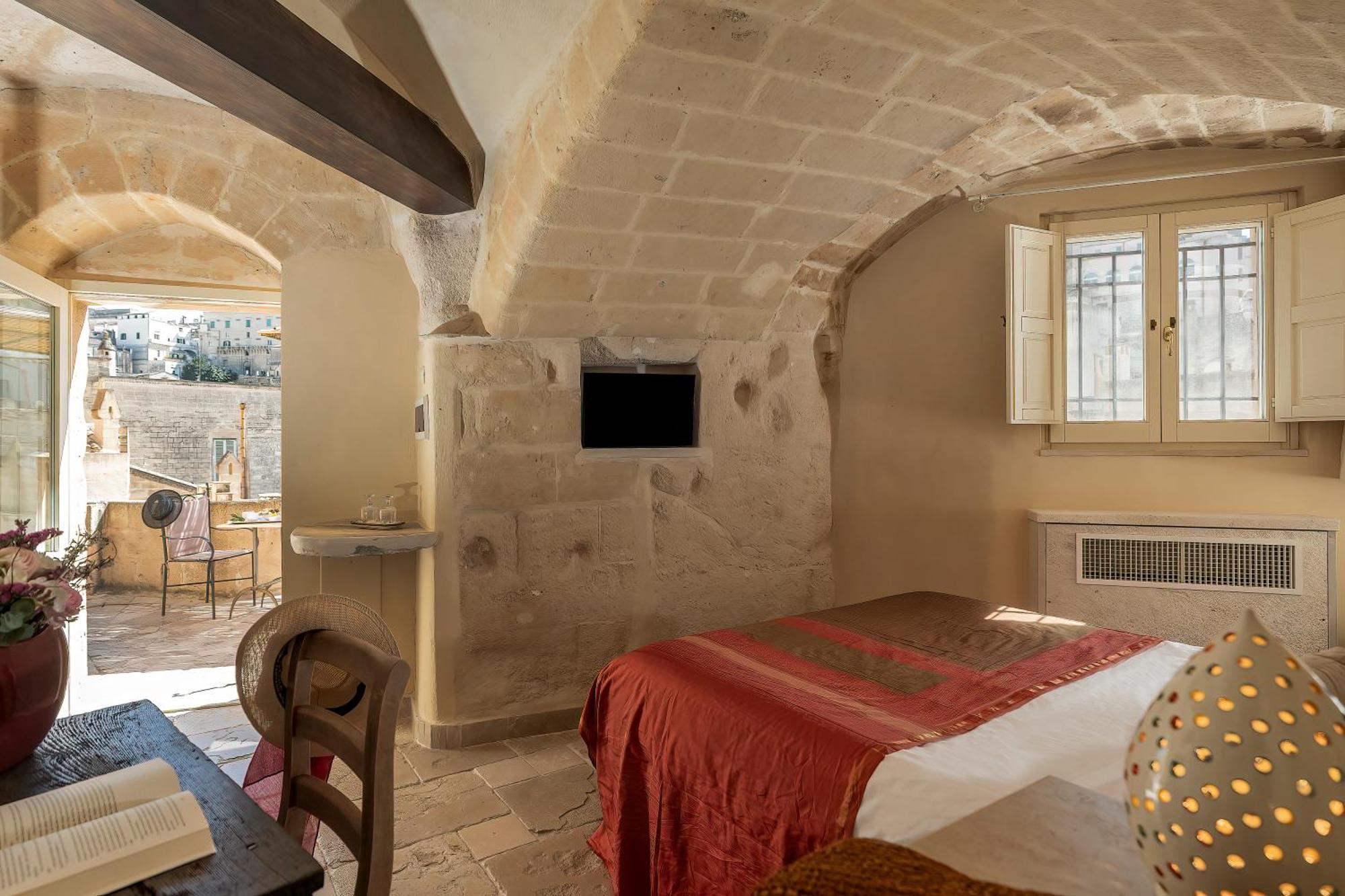 Standard Double or Twin Room City View