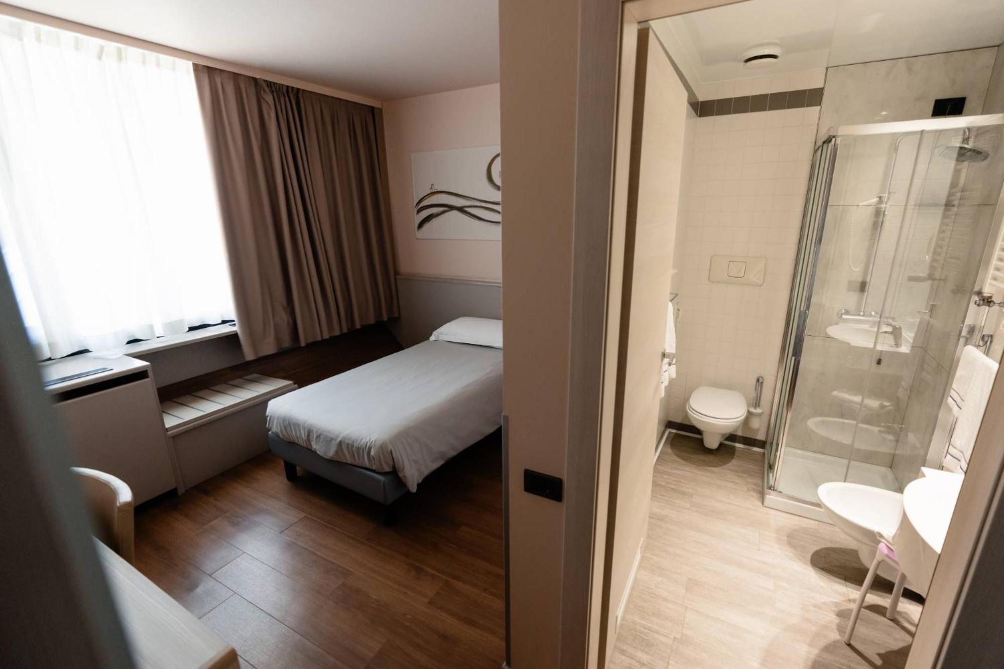 Single Room,1566921137:JPEG