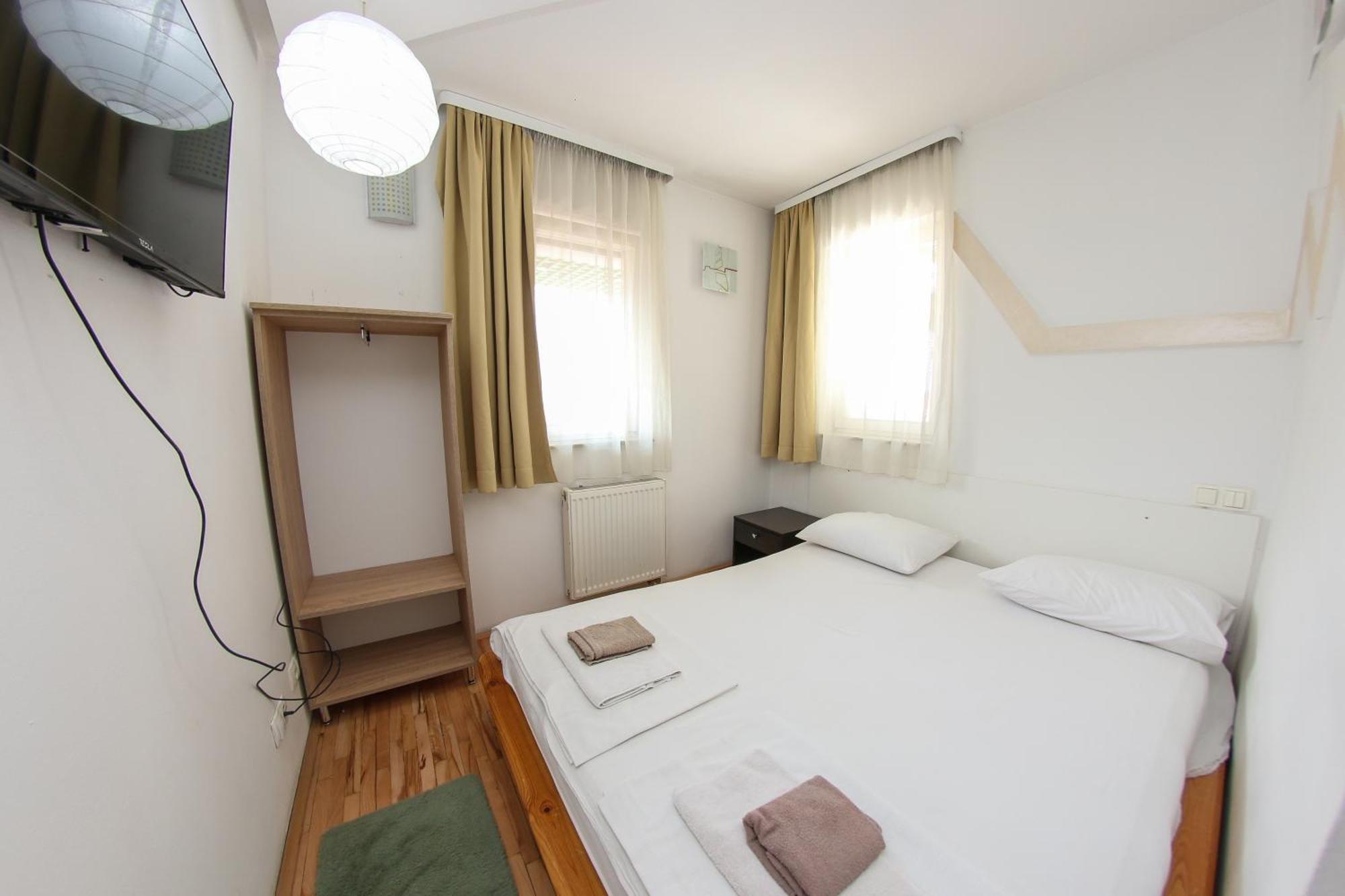 Economy Double Room,1566953393:JPEG