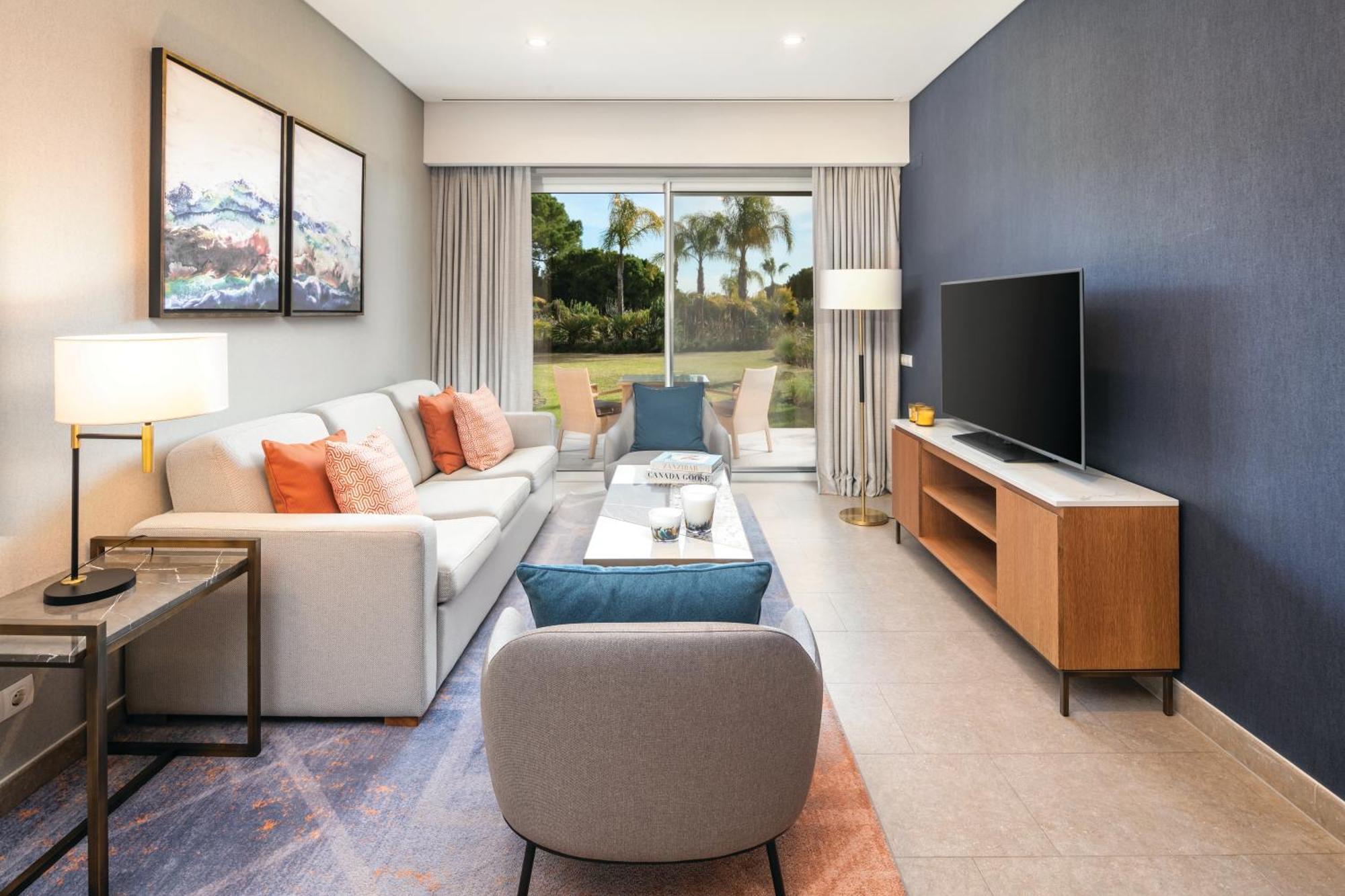 Accessible One Bedroom Sunset Suite,1274397703:JPEG