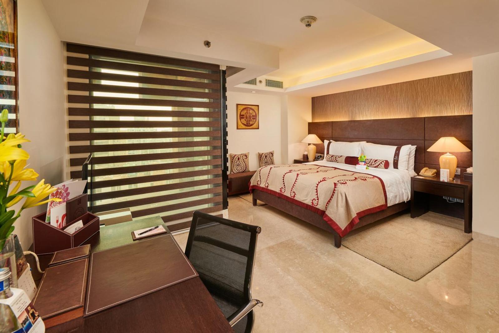 Corner Suite - 10% discount on Food & soft beverages, Laundry & Spa,1598894550:JPEG