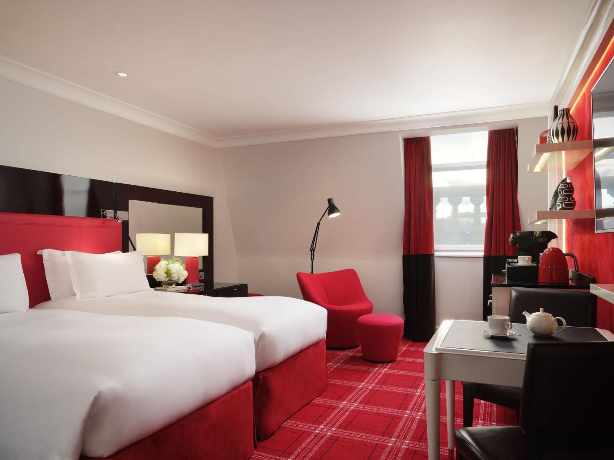Luxury Twin Room,1588052565:JPEG