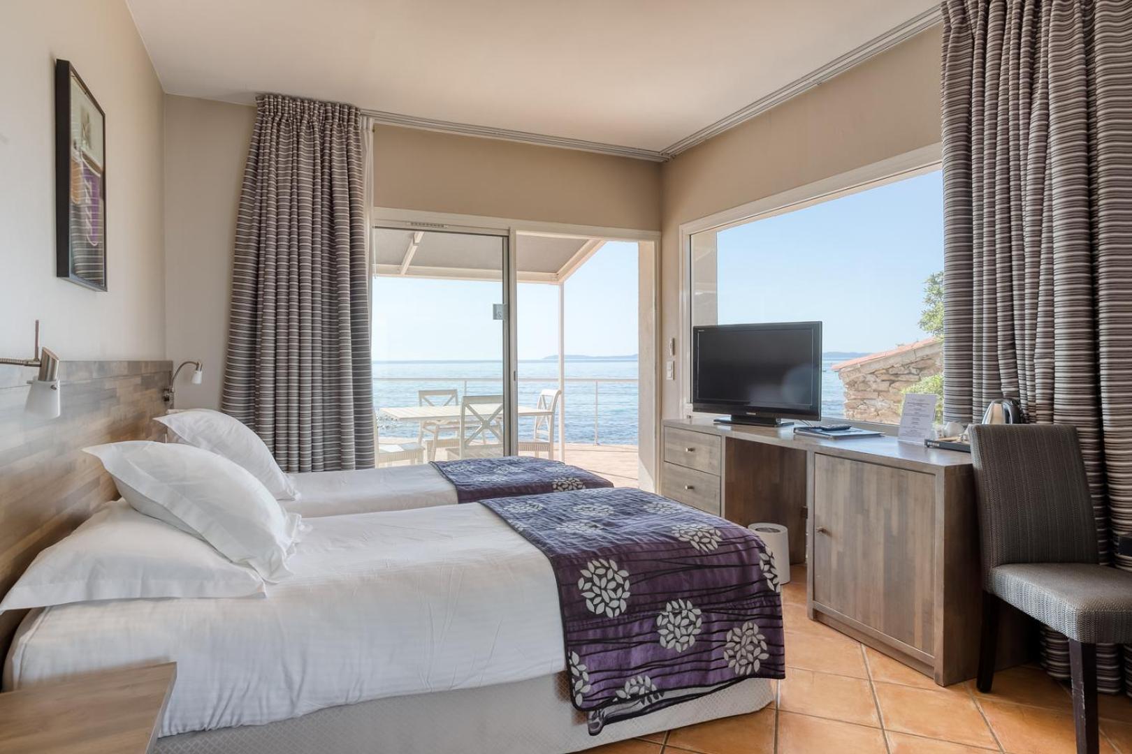 Superior Twin Room Sea View,1567352432:JPEG