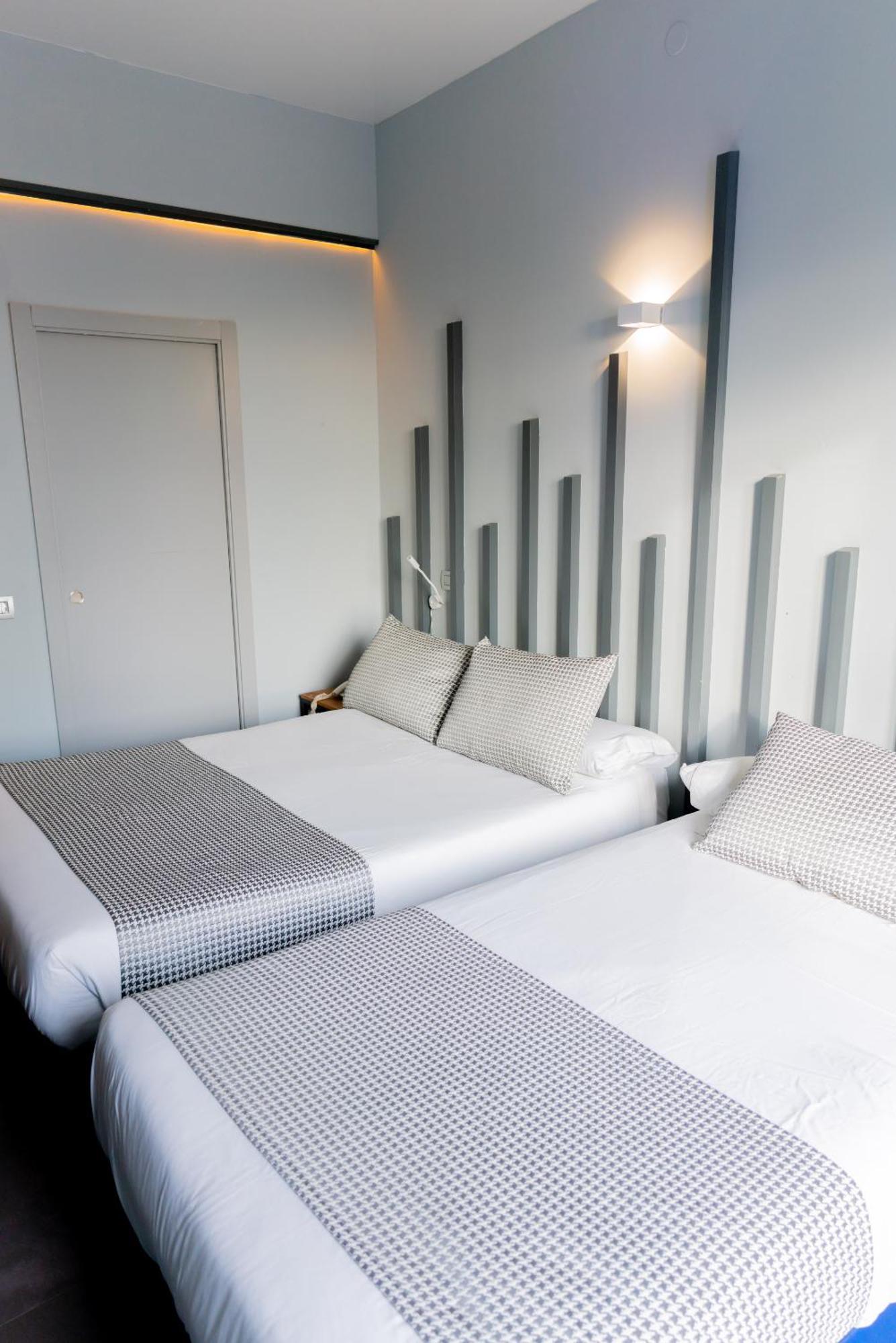 Basic Triple Room