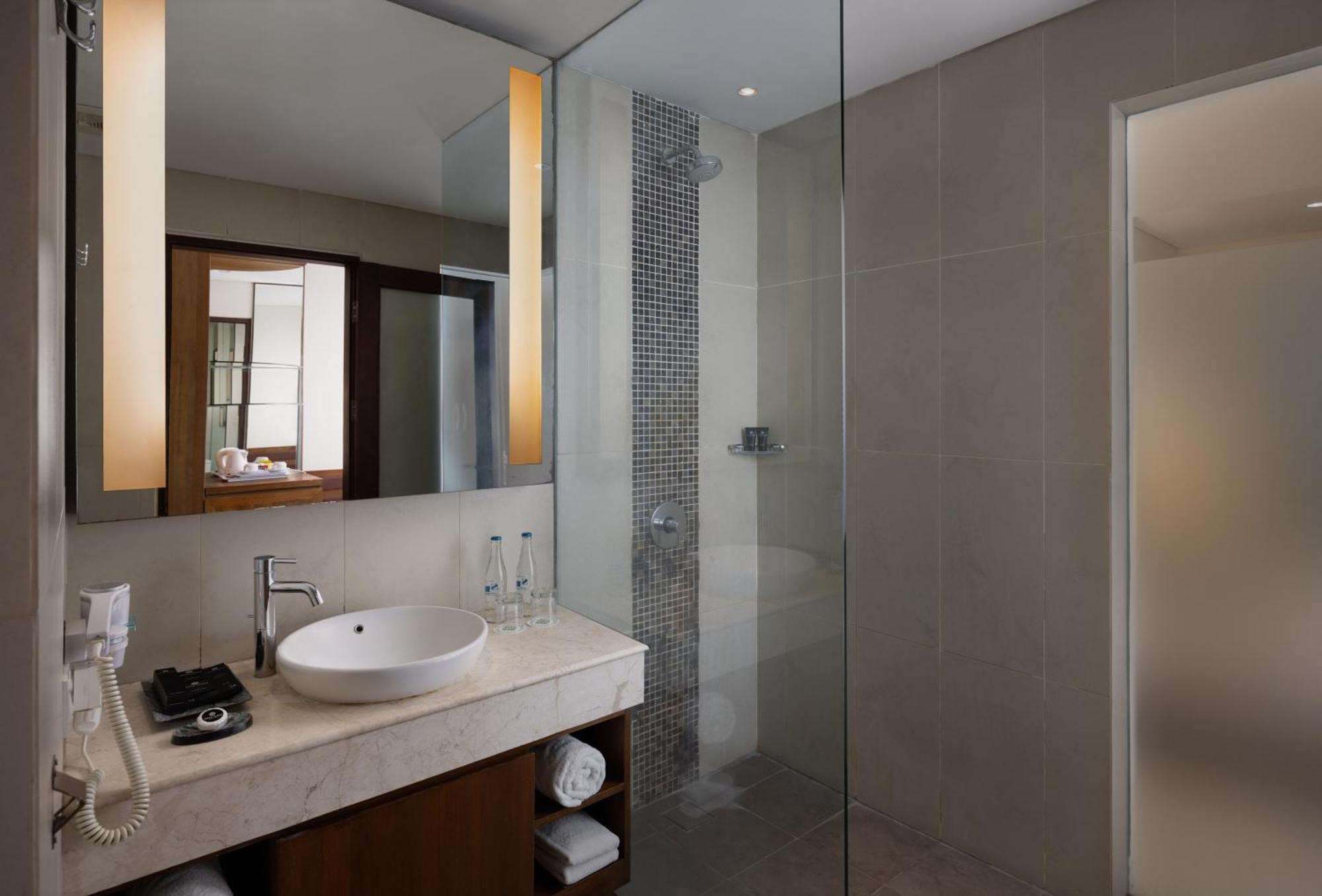 Taksu Suite