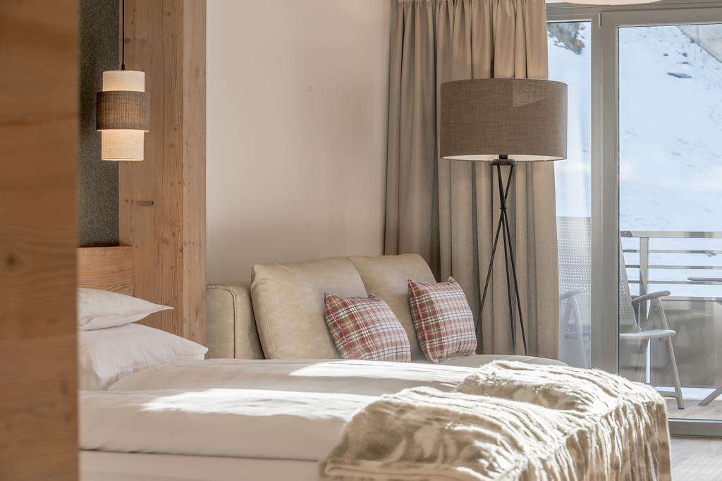 Junior Suite,156845007:JPEG