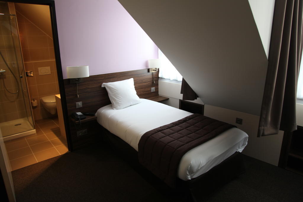 Single Room,156996315:JPEG