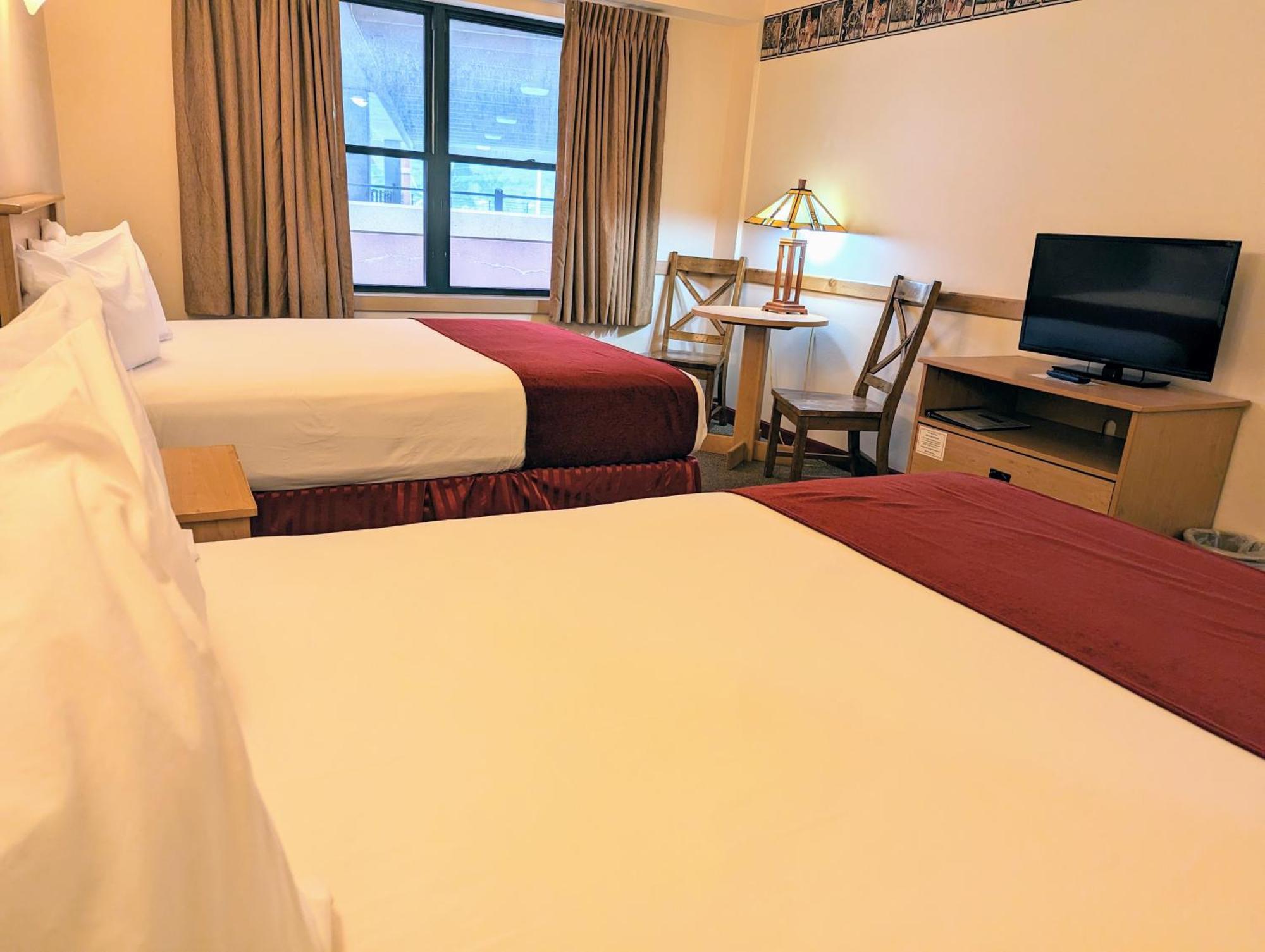 Queen Room Two Queen Beds Non-Smoking