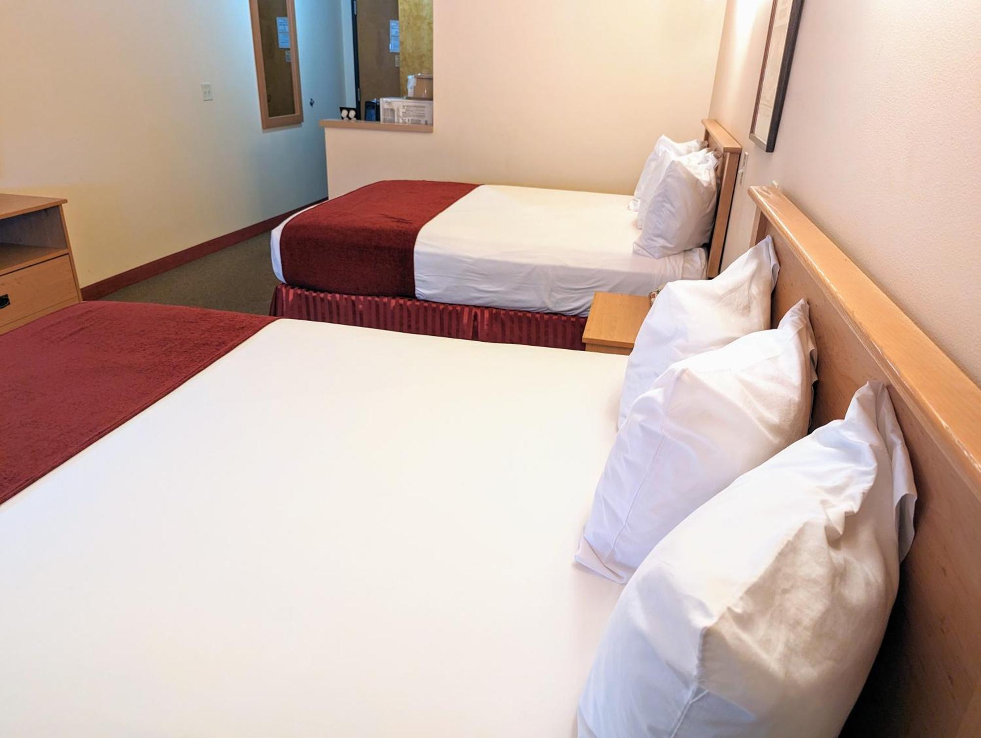 Queen Room Two Queen Beds Non-Smoking