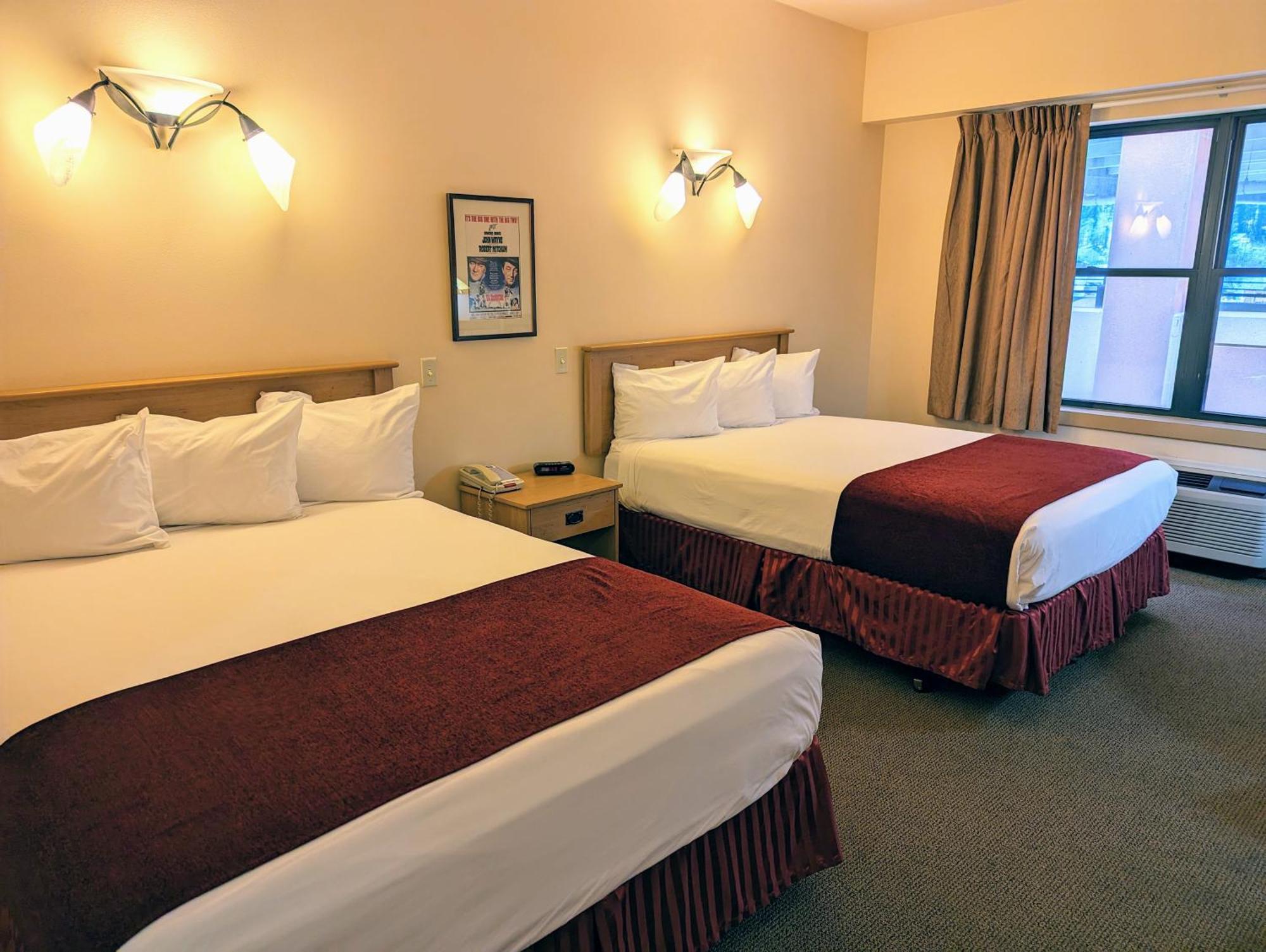 Queen Room Two Queen Beds Non-Smoking