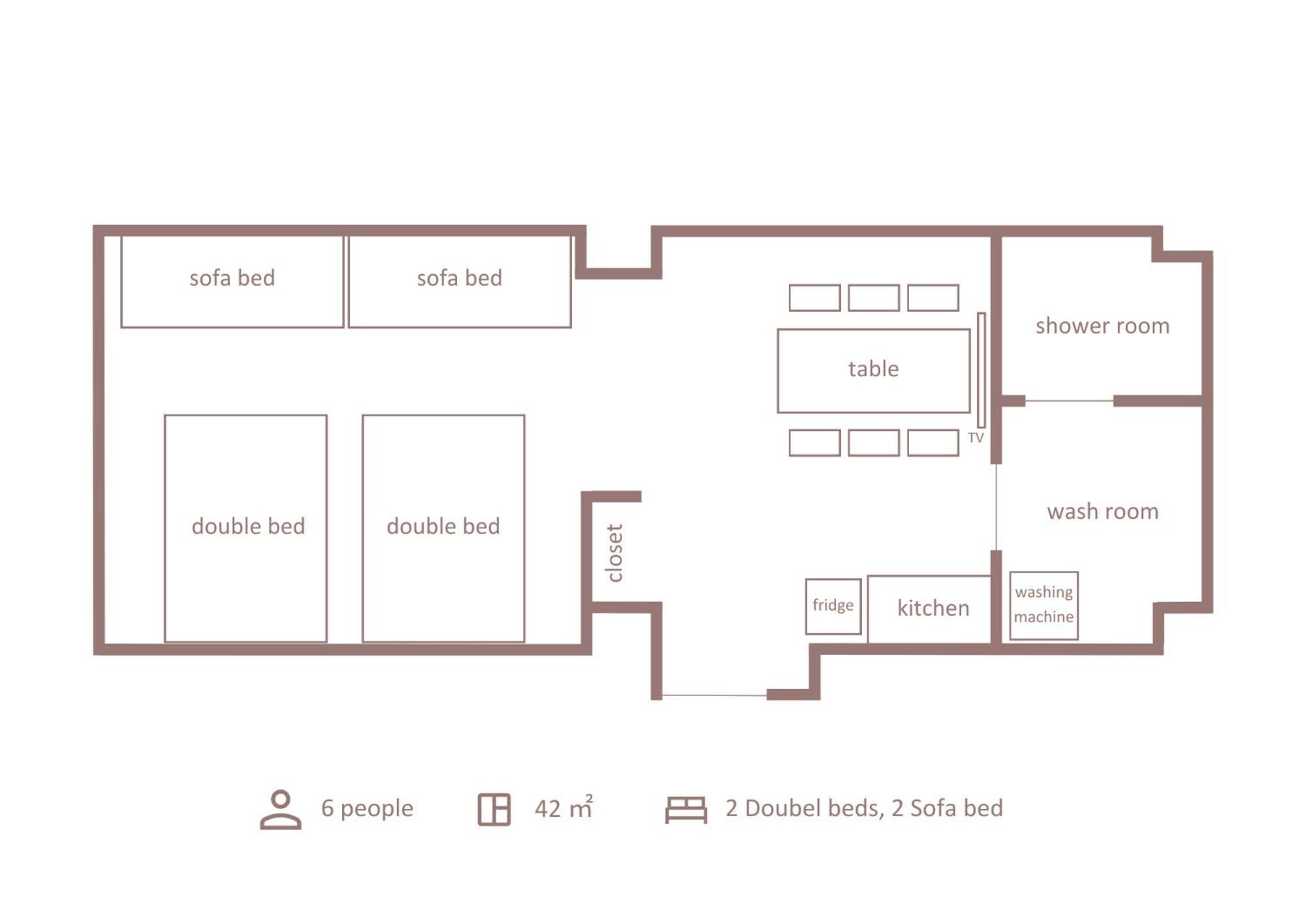 Superior Family Room,1707015097:JPEG