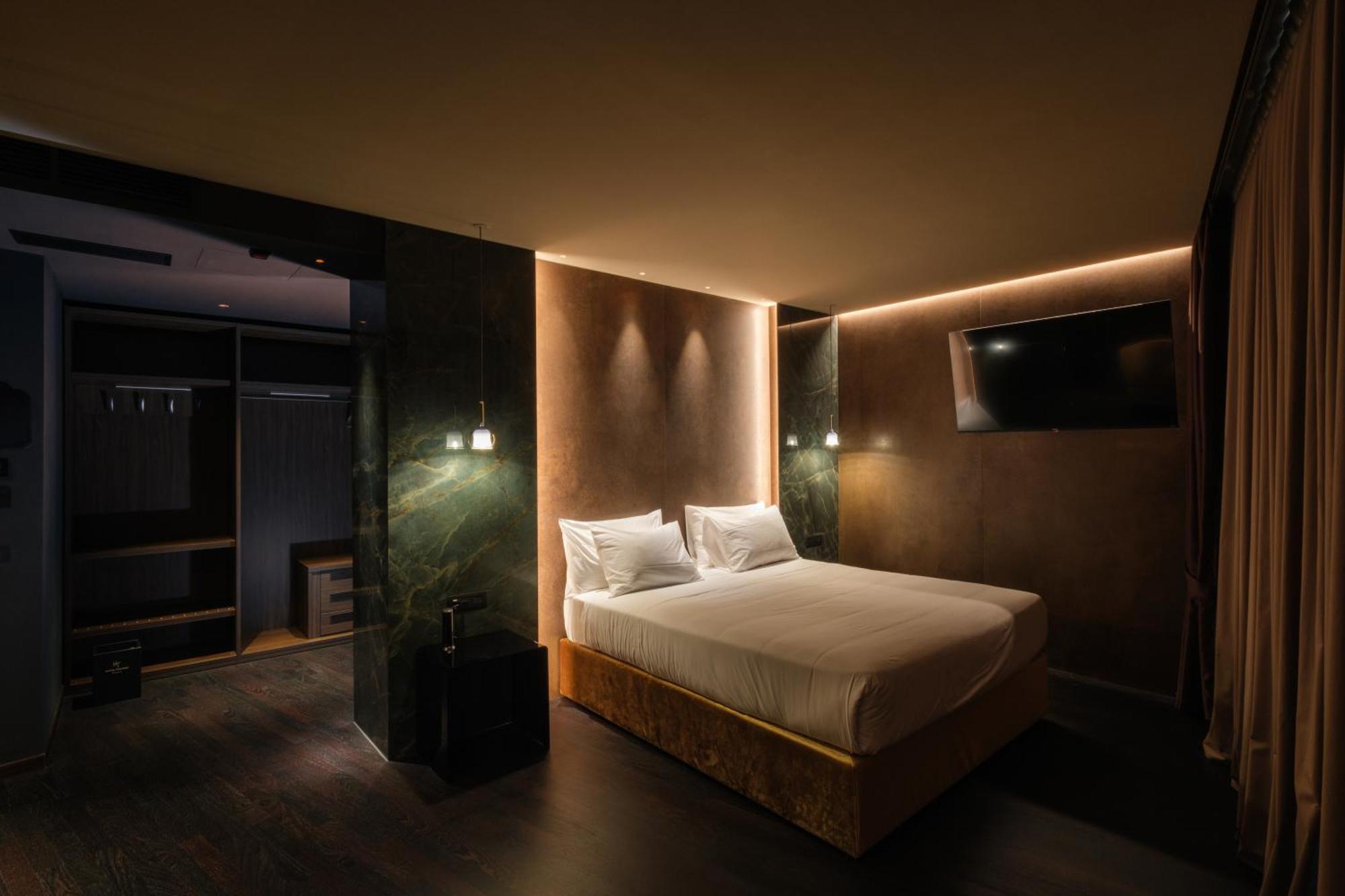 Junior Suite,1571271110:JPEG