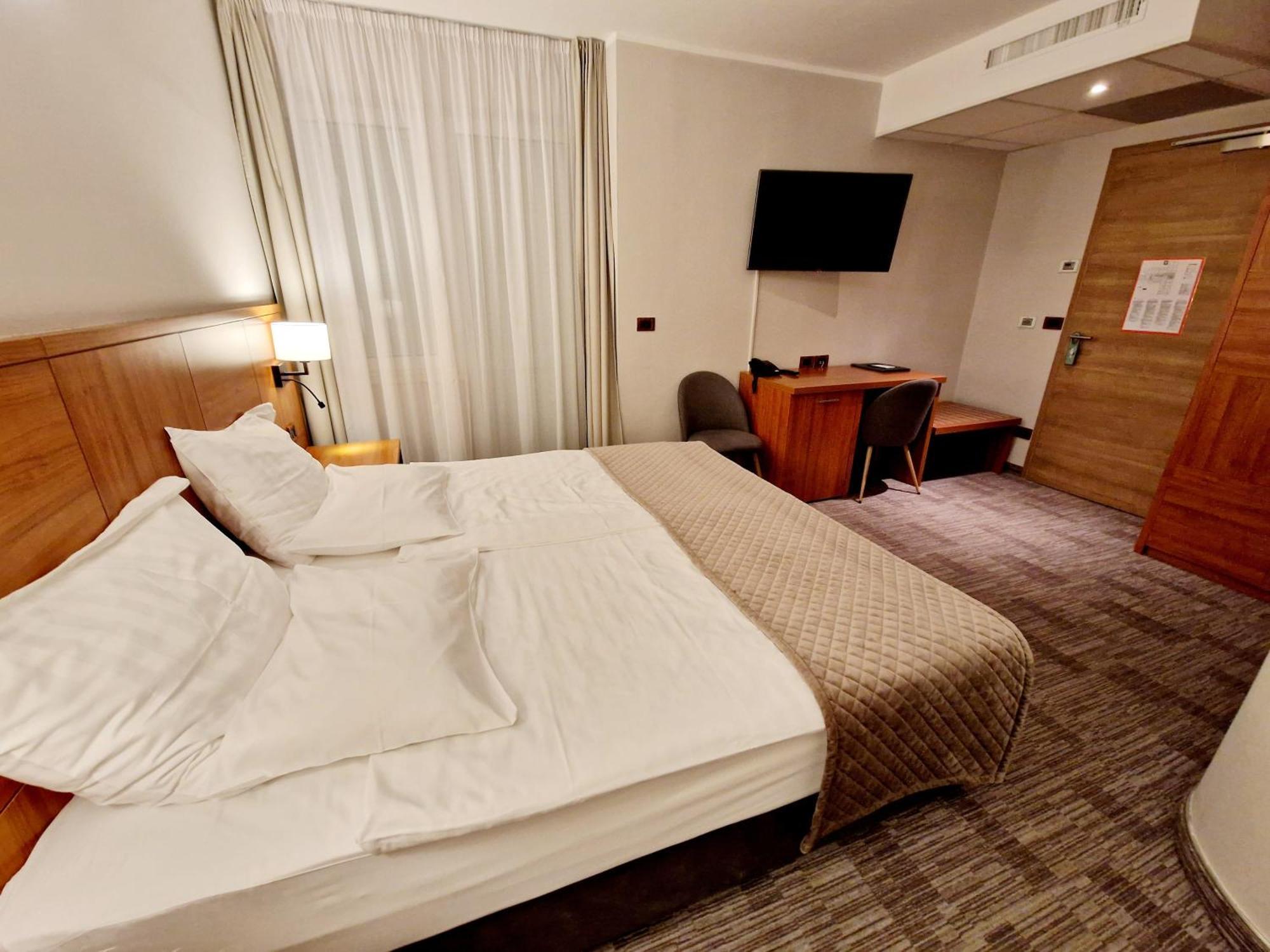 Economy Twin Room