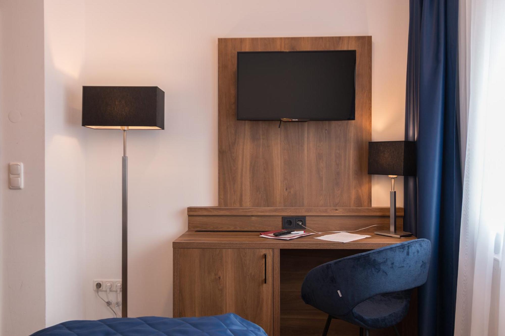 Economy Twin Room