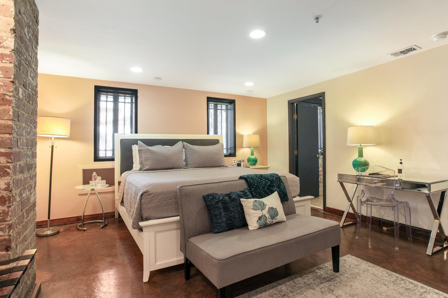 Queen Room