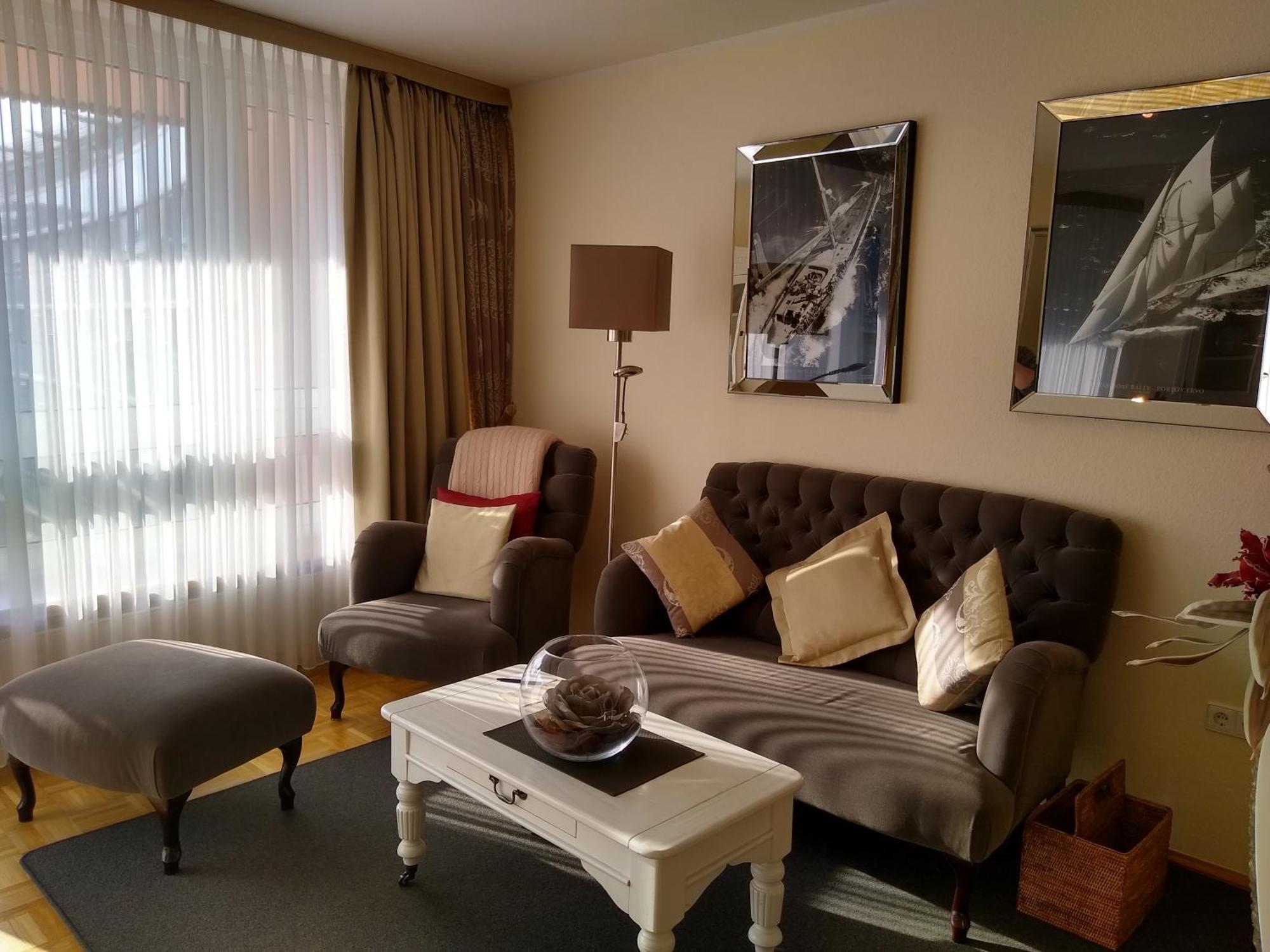 One-Bedroom Apartment,1588069815:JPEG