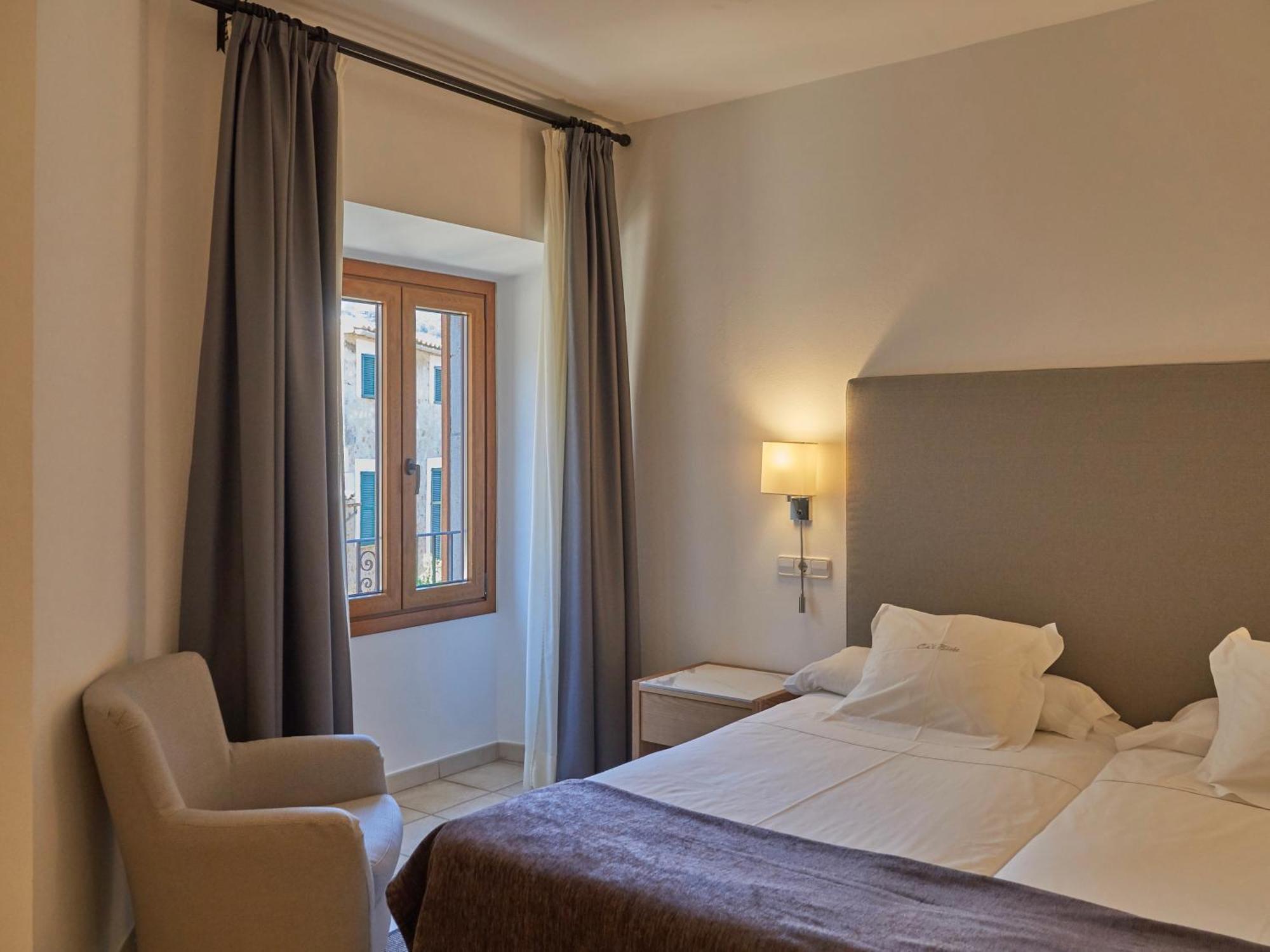 Budget Double or Twin Room without Balcony