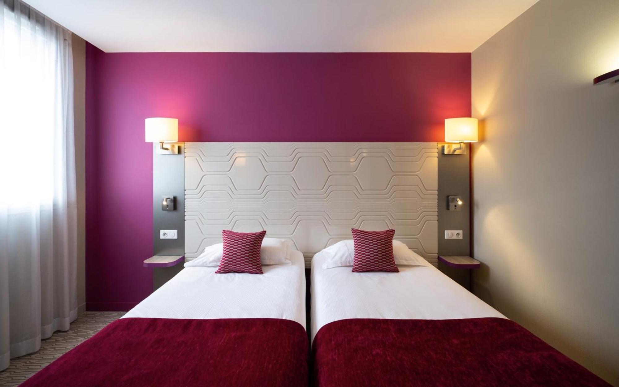 Twin Room,1572713366:JPEG