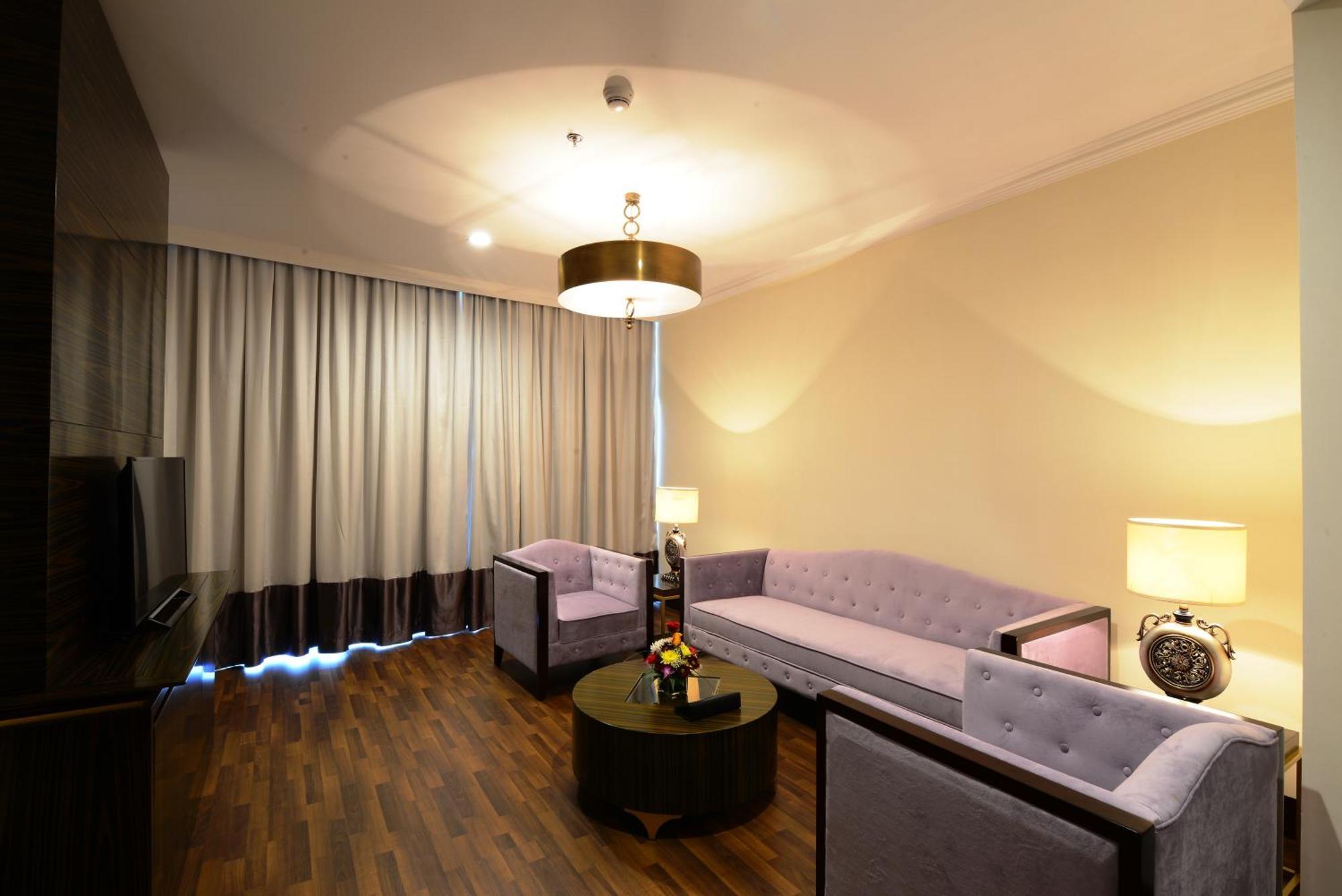 Executive Suite